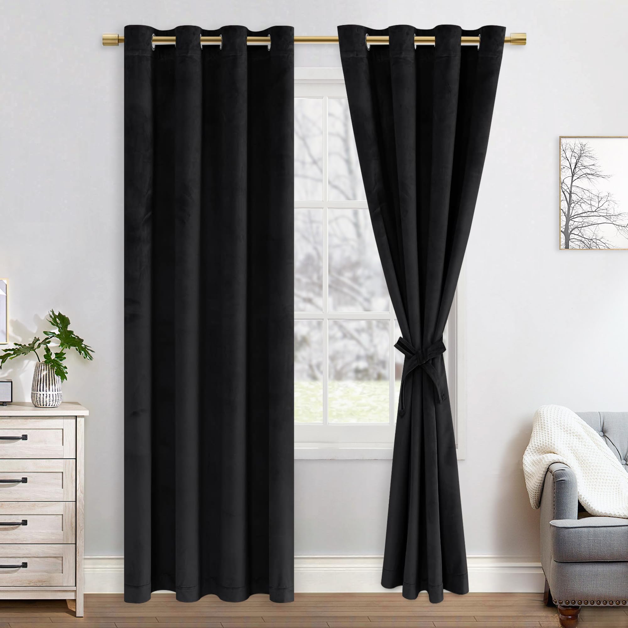 JIUZHEN Velvet Blackout Curtains, Set of 2, Soft Opaque Curtains with Eyelets for Bedroom, 140 x 215 cm (Width x Height), Black