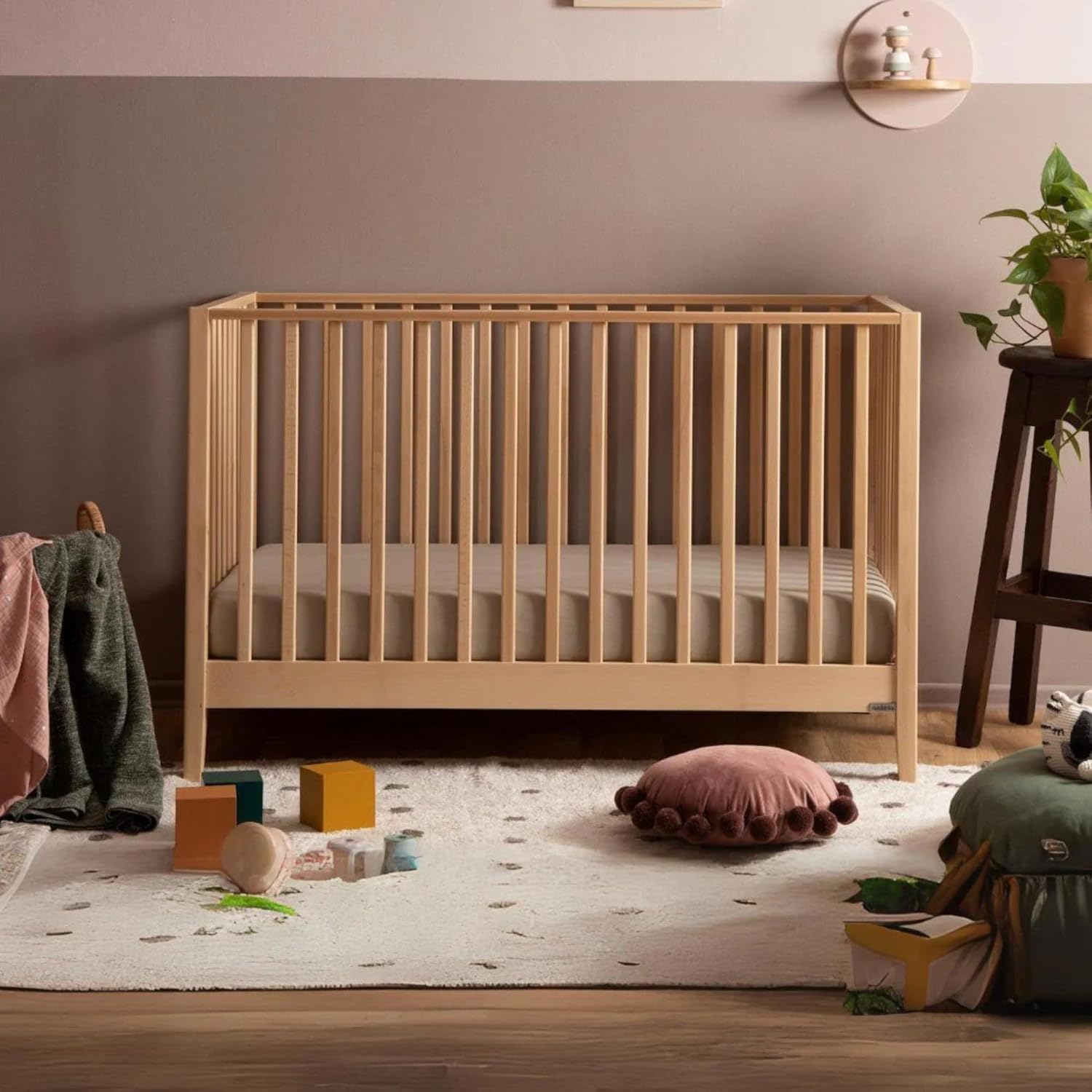 dadada Baby LaLa 3-in-1 Convertible Crib Natural