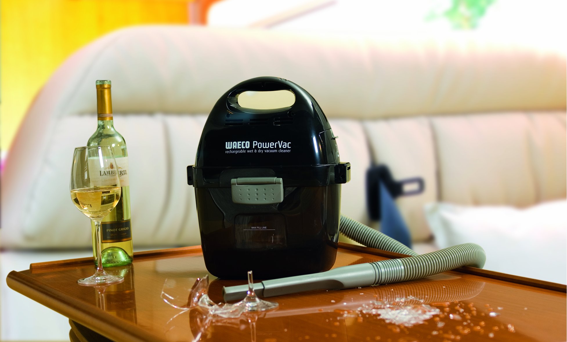 DOMETIC Odkurzacz 12V na Mokro i Sucho – Kompaktowy odkurzacz do auta, kampera i łodzi – Mocny ręczny odkurzacz do zabrudzeń suchych i płynów – Idealny w podróży