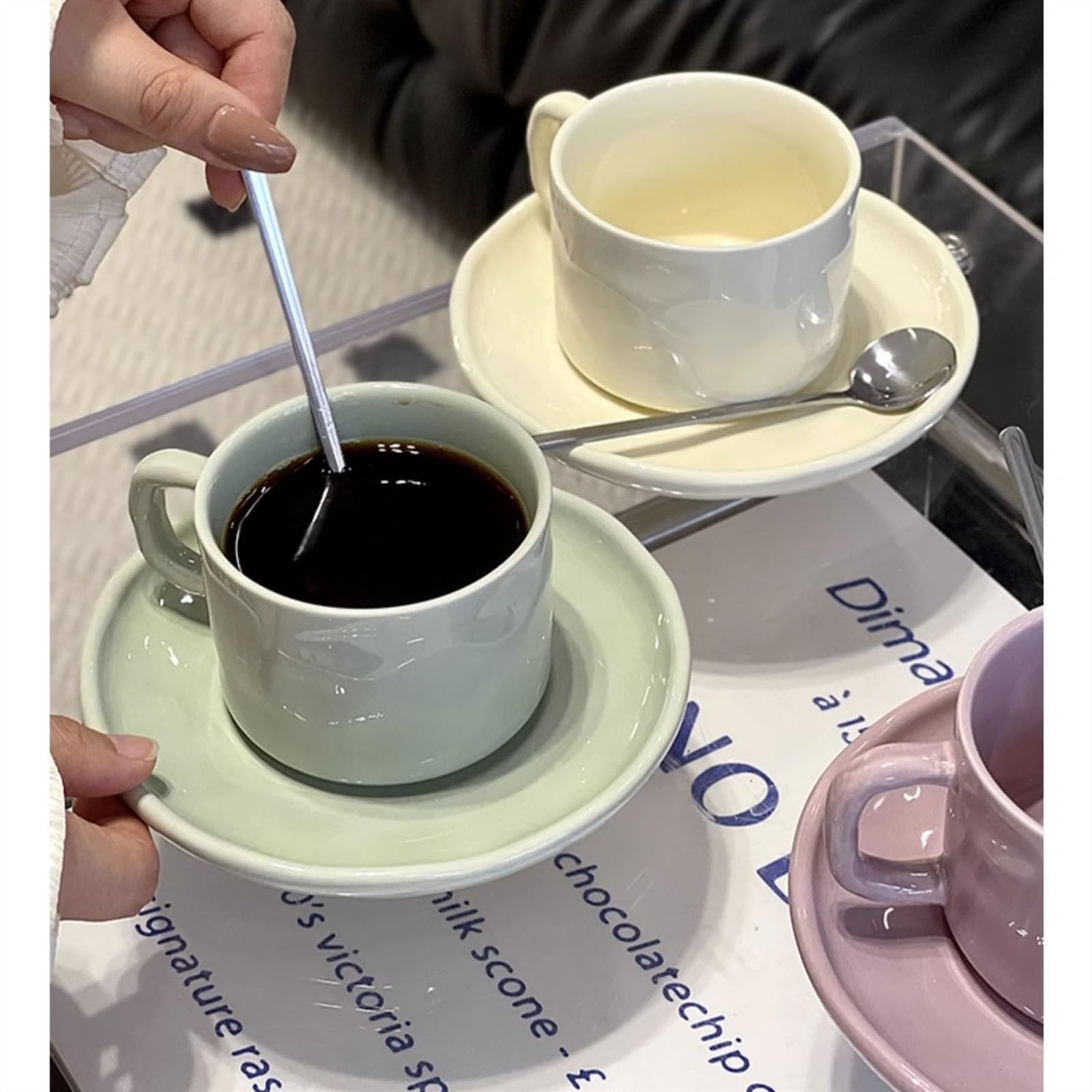 Filiżanka do kawy Latte Filiżanki do kawy wysokiej jakości wykwintne europejskie popołudniowa herbata zastawa stołowa ceramiczne wysokiej jakości kubki i spodki zestaw filiżanek do herbaty
