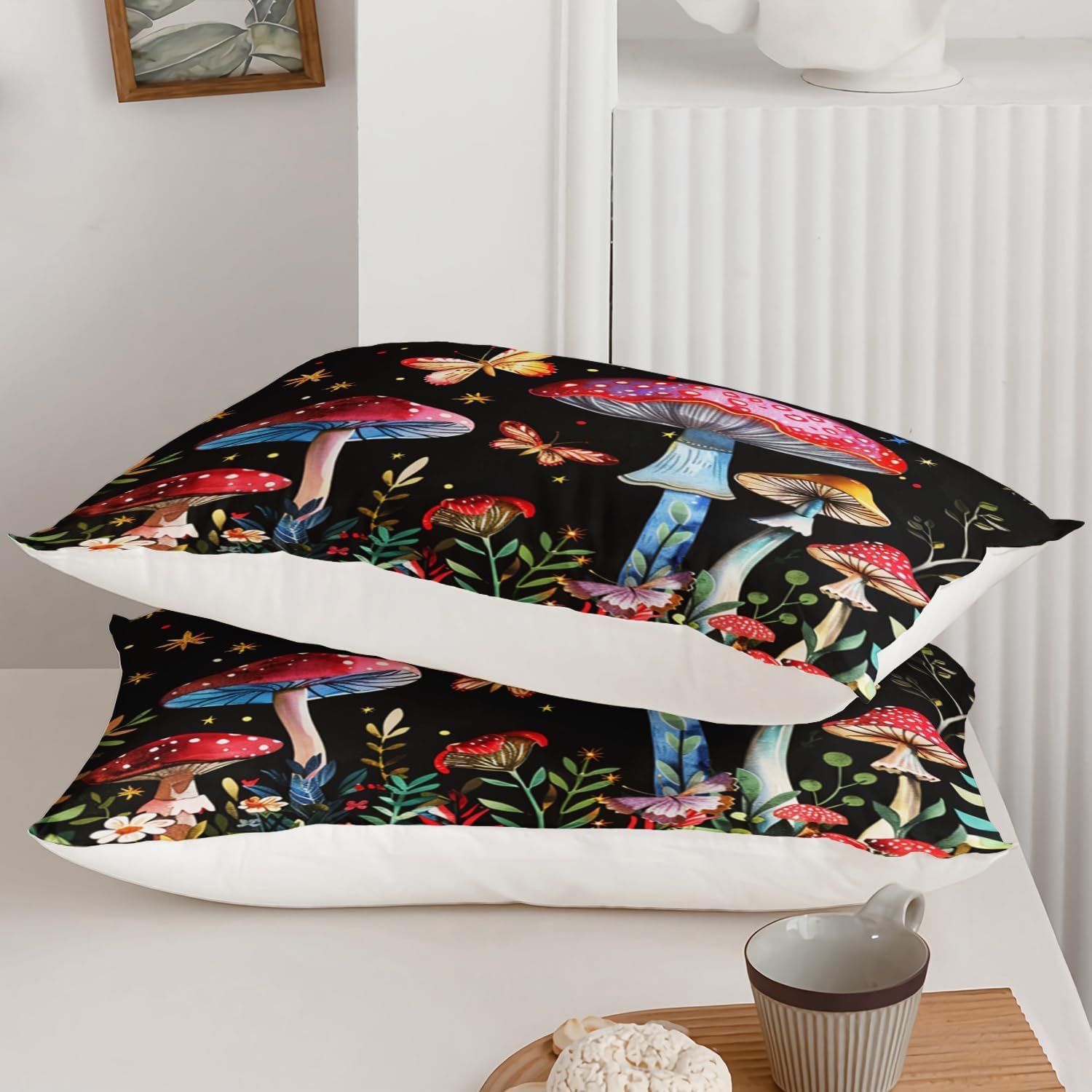 AILONEN Red Mushroom Duvet Cover Set Queen Size,Botanical Plant Fungus Butterfly Cartoon Mushroom Comforter Cover Set 3 Pieces for Kids Boys Girls Adults,1 Quilt Cover with 2 Pillowcases