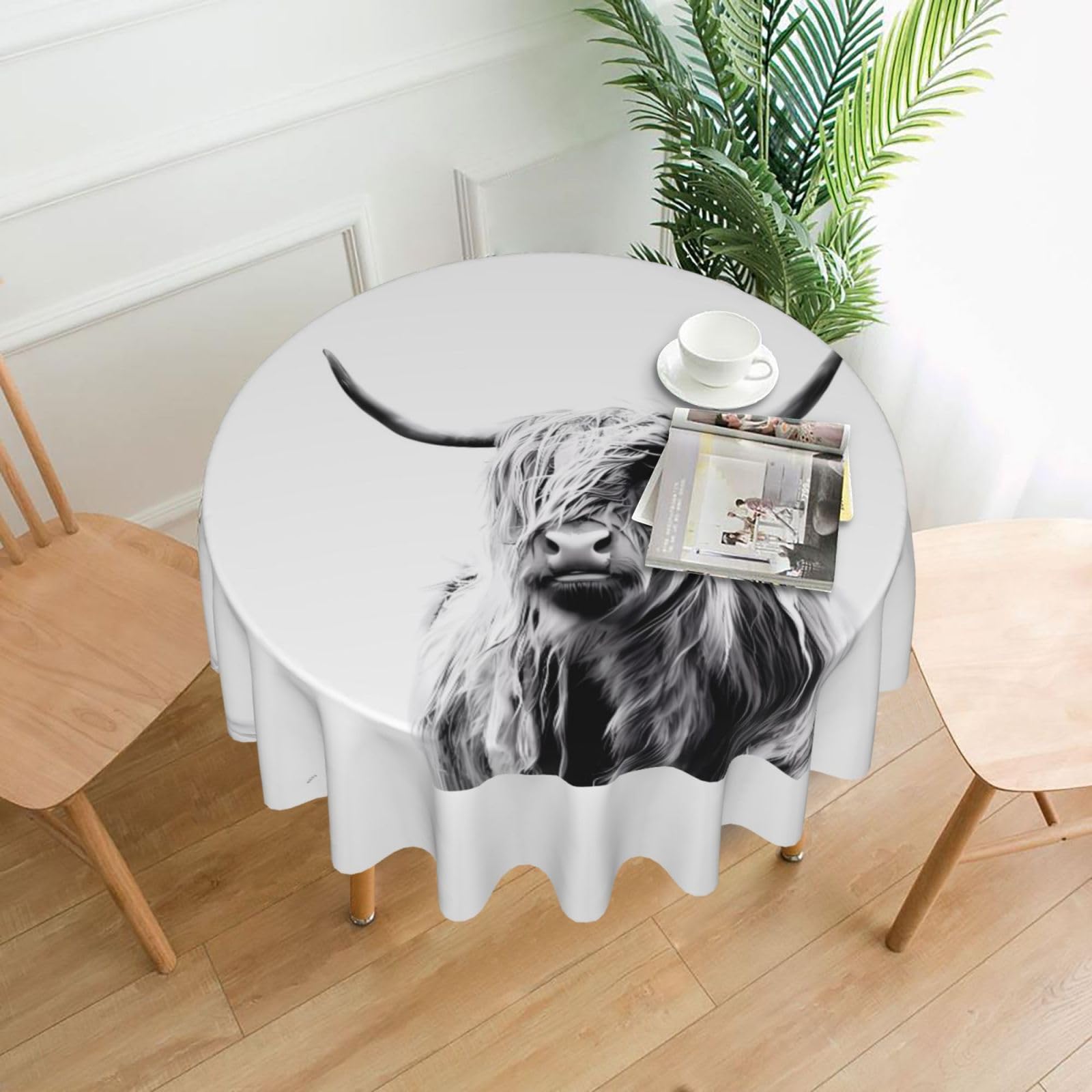 YYHWHJDE strong cow Prints Round Decorative Tablecloth 60in – Elevate Your Dining Space with this Elegant Throw for Everyday Charm & Special Occasions