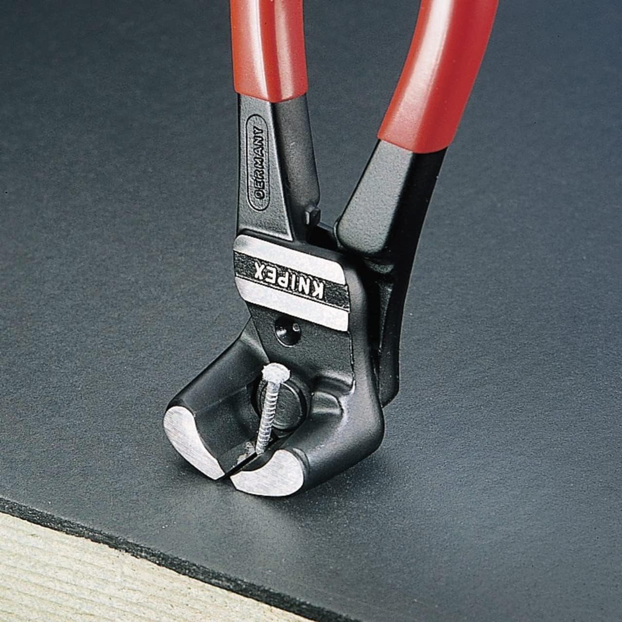 Knipex 54220 Extra High Leverage End Cutting Nippers 200 mm