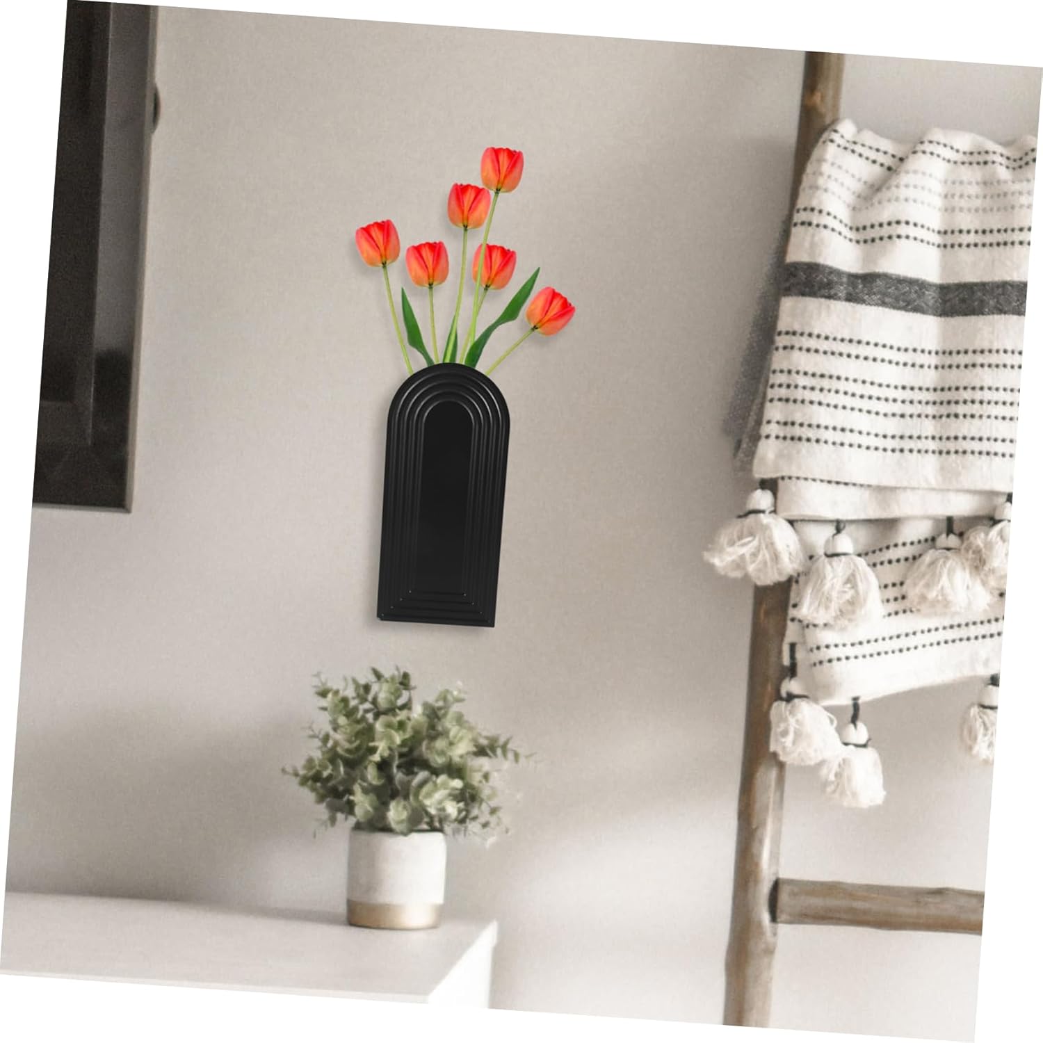 Cabilock 2pcs Wall Planter Minimalist Hanging Bud for Dried Flowers Rustic Home Decor for Farmhouse to Install Wall Decoration