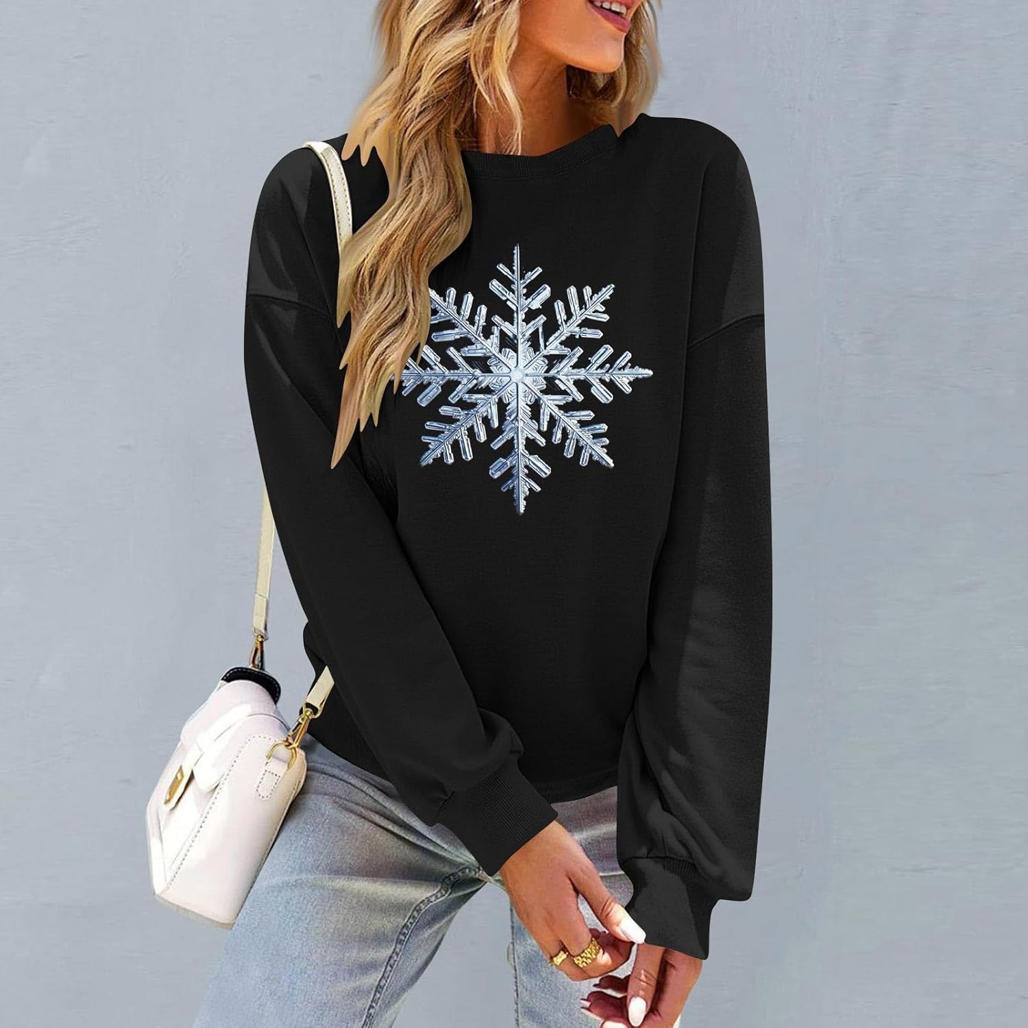 Christmas Sweatshirt for Women Snowflake Graphic Pullover Long Sleeve Casual Holiday Tops Cute Winter Xmas Shirt - Image 2