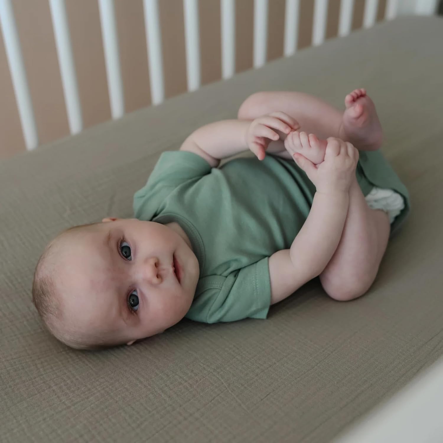 snuggle me® Organic Cotton Crib Sheet 2 Pack - Baby Crib Sheets Girl & Boy, 2 Neutral Shades, Silky-Soft, Breathable & Gentle, Fits Standard-Sized Cribs (52″ x 28″)