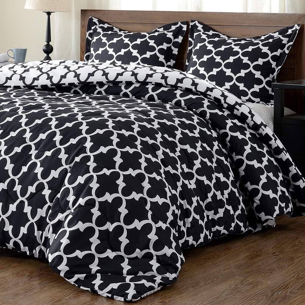 downluxe Lightweight Solid Comforter Set (King) with 2 Pillow Shams - 3-Piece Set - Red and Black - Down Alternative Reversible Comforter : Home & Kitchen