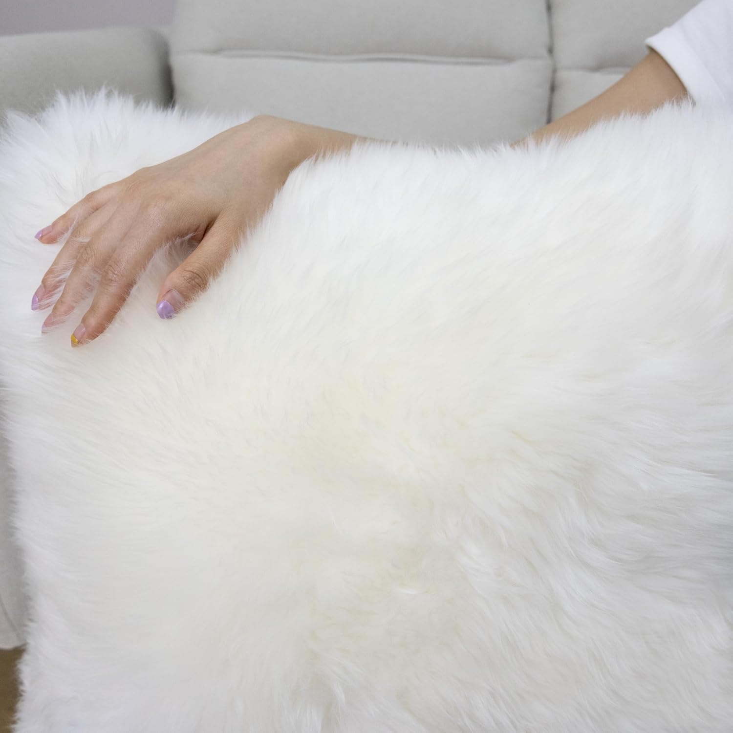 Luxury Soft Fur Sheepskin Fleece Cushion Cover Pillowcase Decorative Throw Pillows Covers, No Pillow Insert, 1pc (Pearly White, 18"×18")
