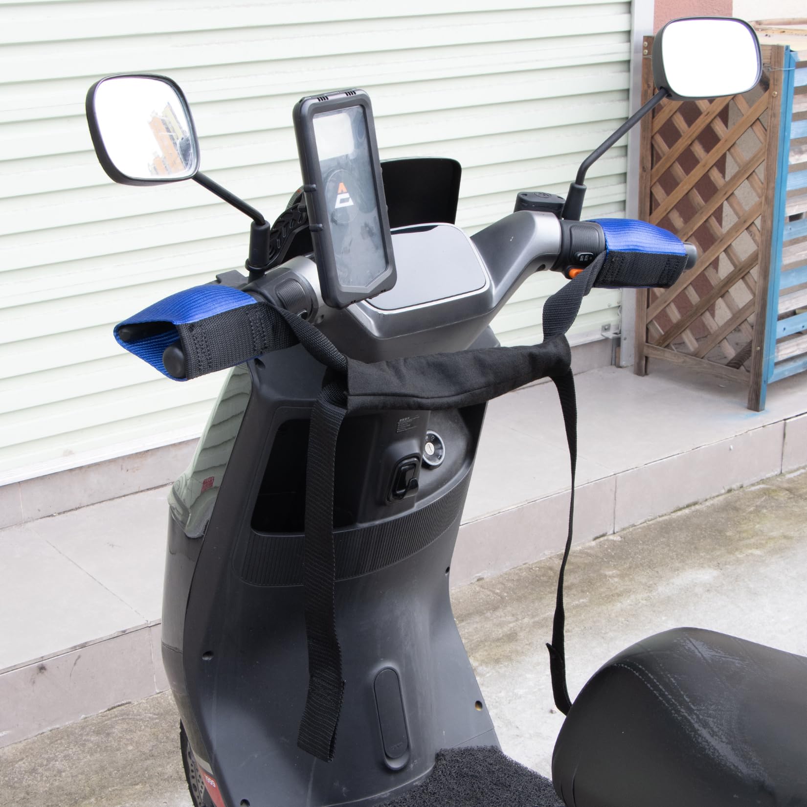 PSLER Bar-Harness II Sangle de Guidon Universelle pour Guidon de Moto, remorque, Moto Tout-Terrain, Scooter, Bleu | Polyester, bleu, 1 paire, convient aux guidons de 61 à 86,4 cm, supporte 350 kg, empêche les dommages causés par le transport