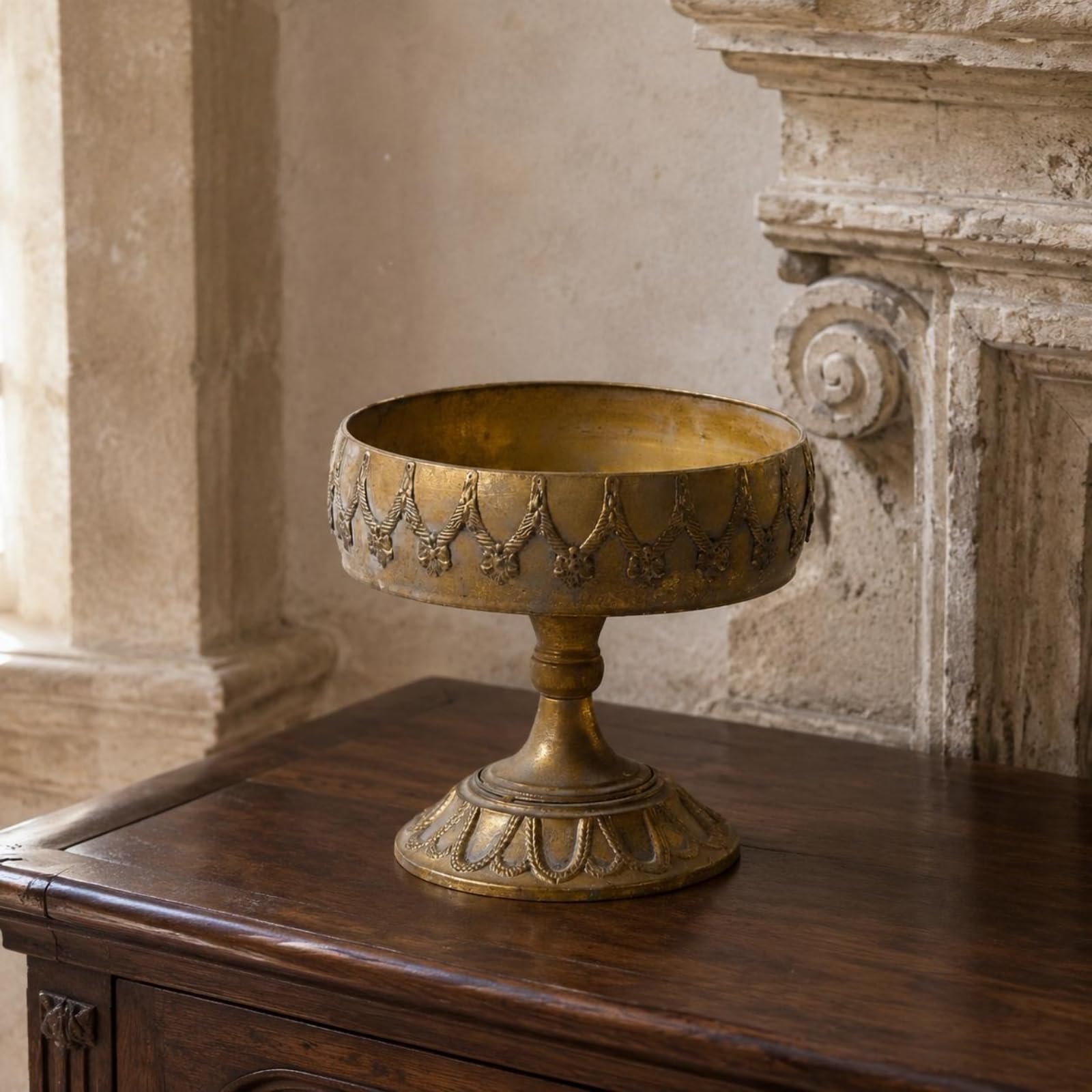 Dekorative Vase Eisen Sockelvase Schale Pokalvase Pedestalvase mit Flacher Schale Stielfuß Und Ornamentprofil Antik Bronziert für Blumenarrangements Solodekor Tisch Kommode Flur Regal