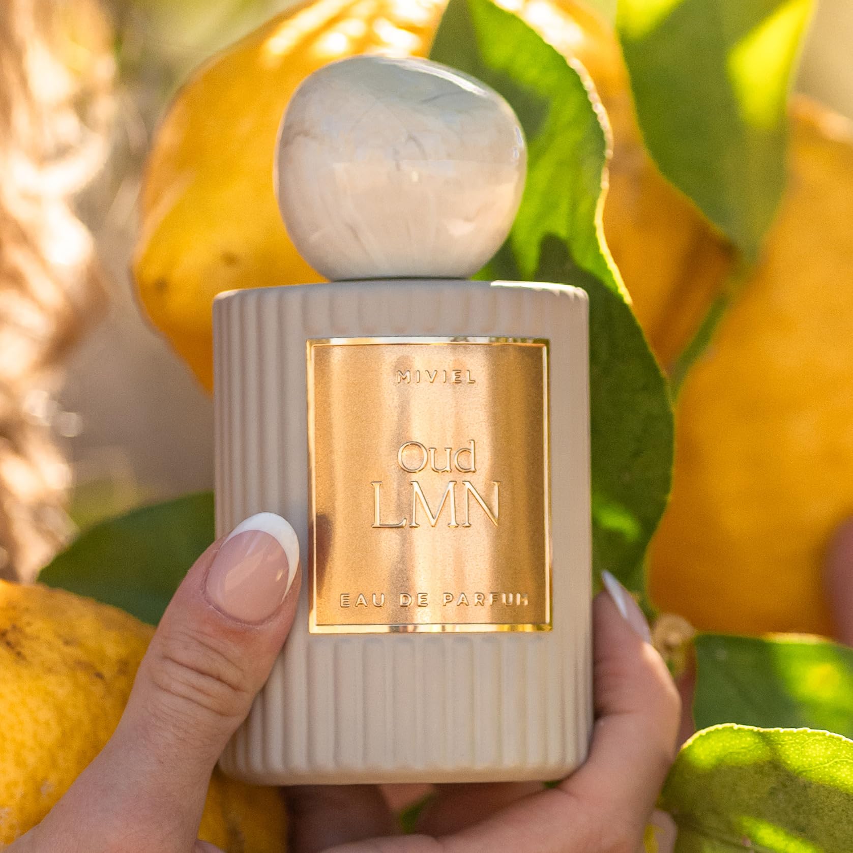 OUD LMN Eau de Parfum 100ml – Exklusiver Damen-Duft in Beige-Marmoroptik mit Jasmin, Safran, Bernsteinholz & Zedernholz