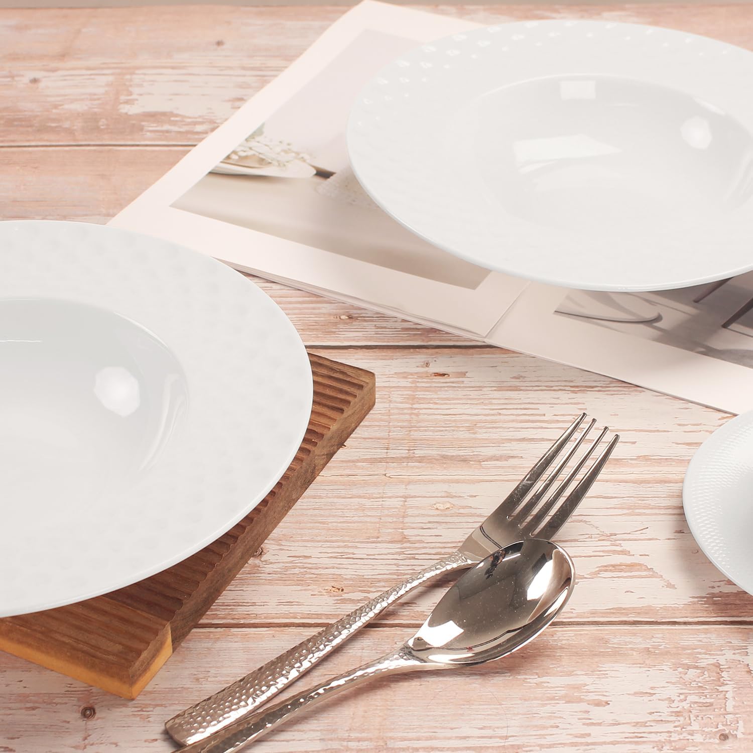 Soup Bowls, Pasta Bowls Plates, White Salad Bowls Set of 4, Embossed Porcelain Wide Rim Bowls, 10 Oz, Microwave & Dishwasher Safe, Best for foodies and restaurants 9.8 Inch circular plaid