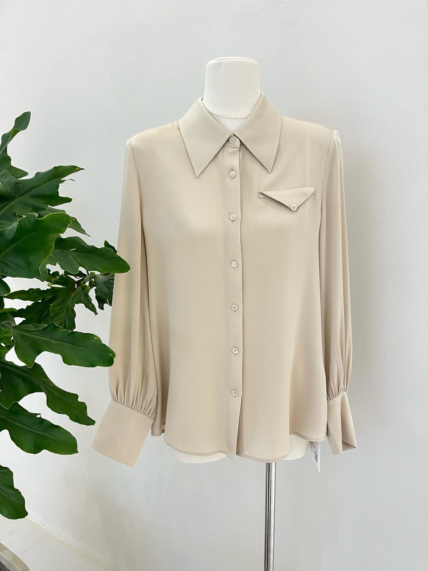 Donna Blusa da Ufficio in Seta Cr锚pe Stretch