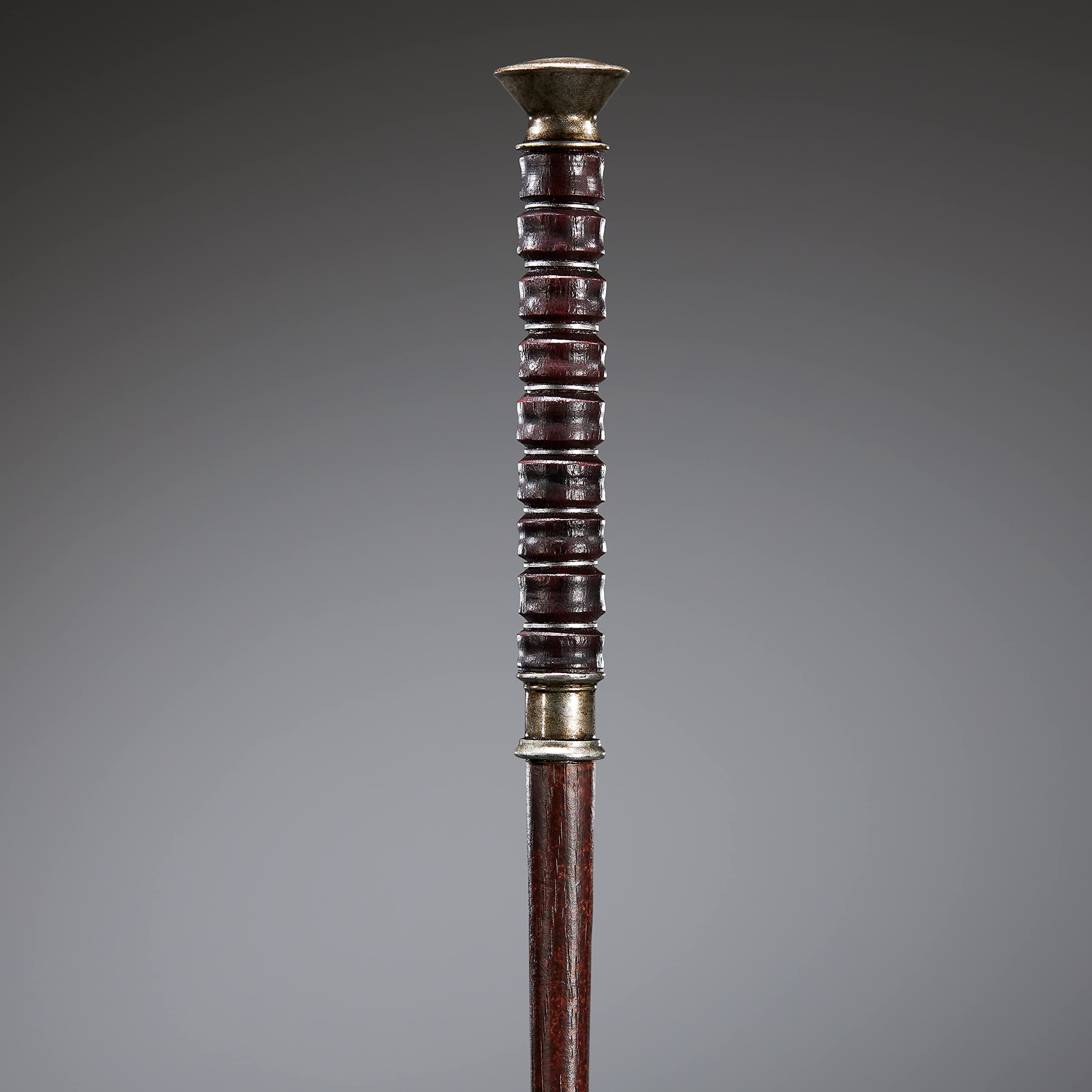 The Noble Collection Henrietta Fischer Collector Wand