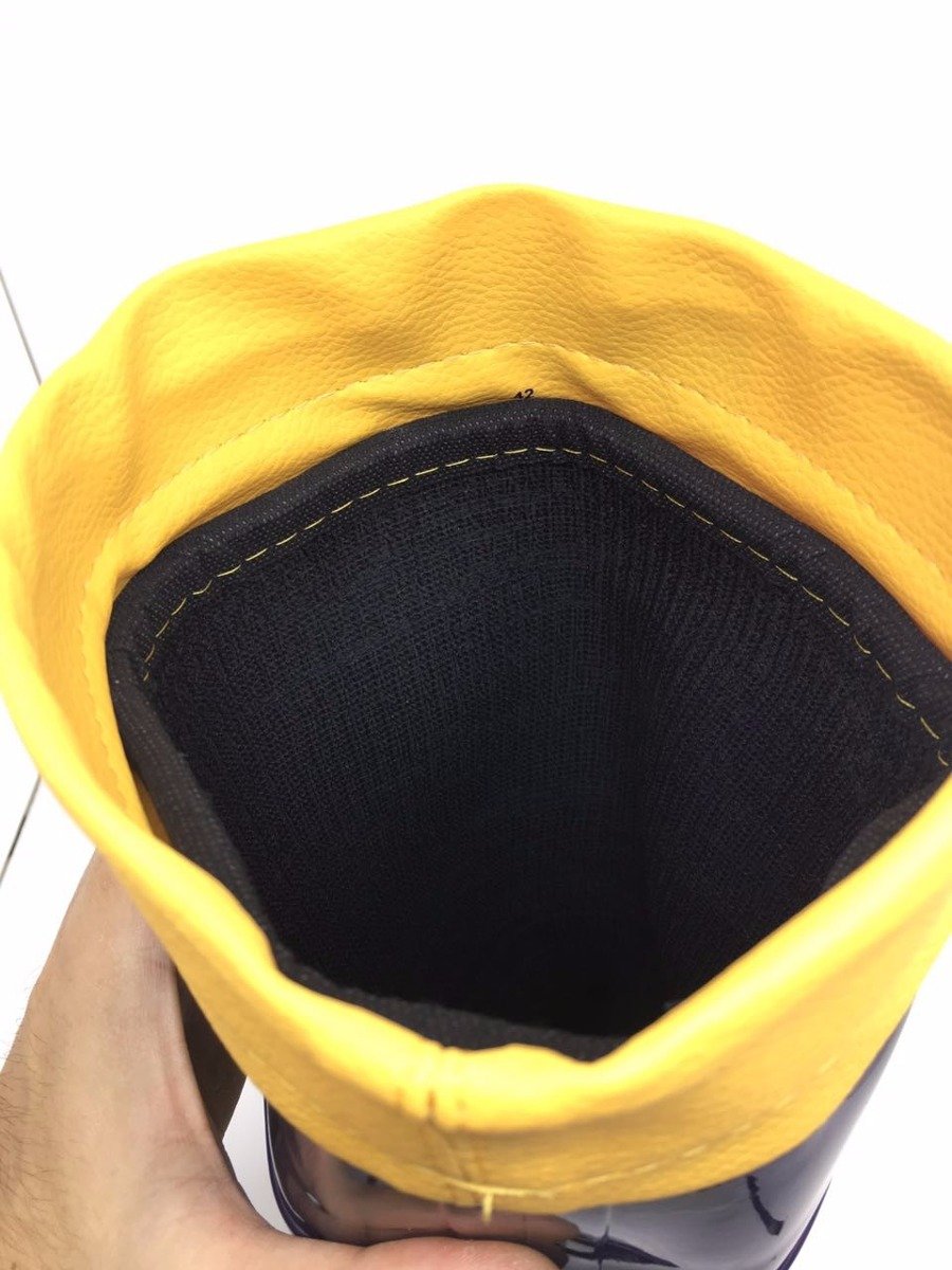 Bota Galocha Pvc Leve Impermeável com amarra Azul/Amarelo – Azul – 34/35 em promoção! Veja a oferta e mais achadinhos de Botas & Galochas Infantis 6 Hoje é o melhor dia para comprar Bota Galocha Pvc Leve Impermeável com amarra Azul/Amarelo – Azul – 34/35 com aquele preço maroto! Promoção! Aproveite a oferta! 6