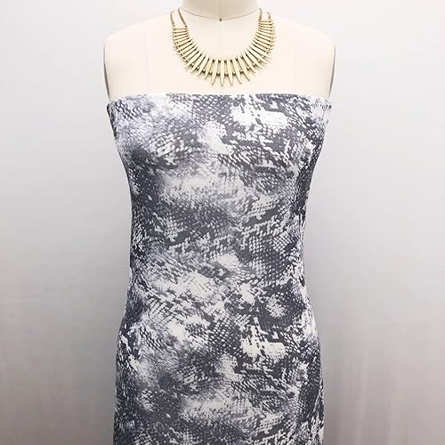 Miniatura 5 de Texco Inc Tela de malla de poliéster con diseño de serpiente tela elástica de 4 vías proyectos de bricolaje color blanco roto verde militar 2 yardas