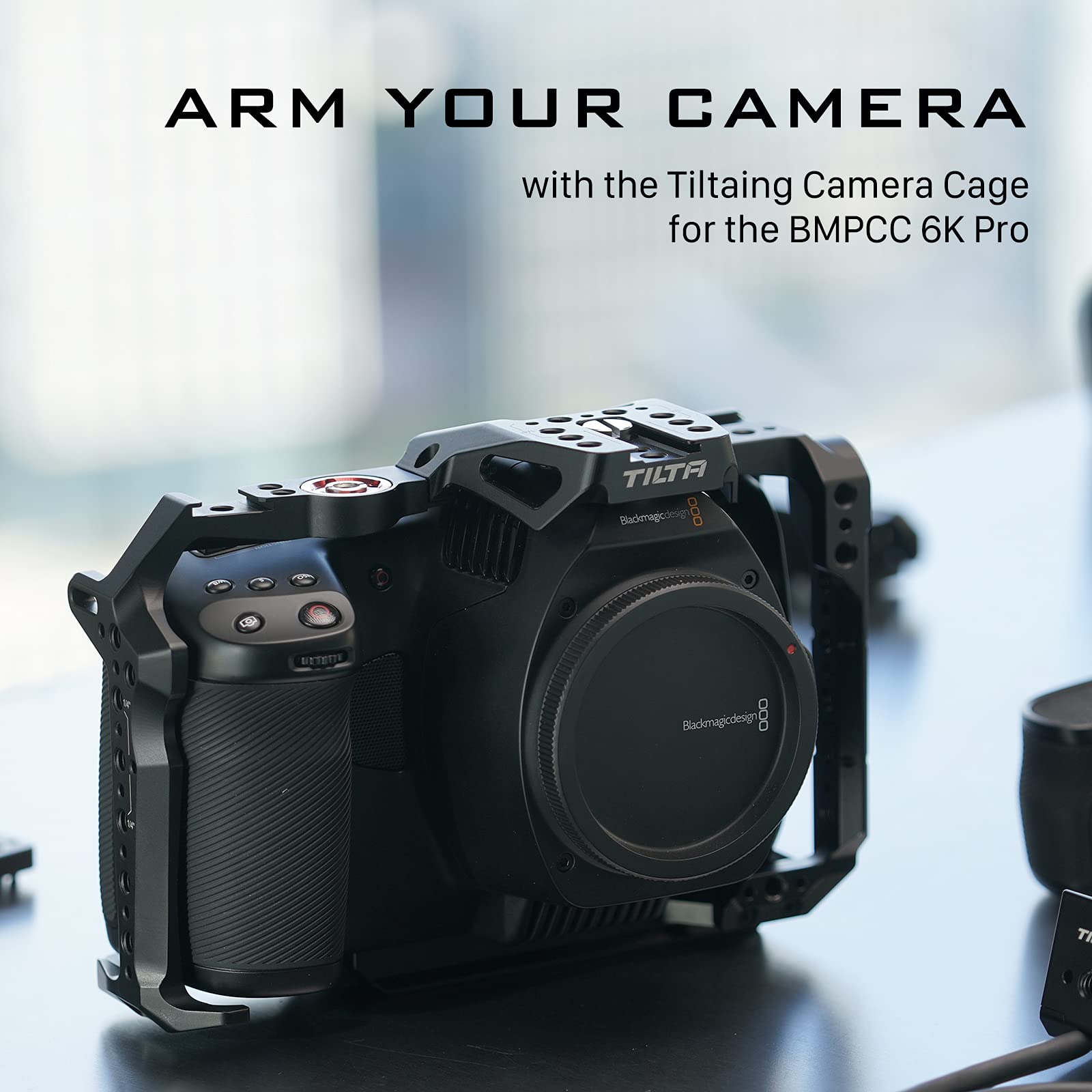 Tilta Cage complète Compatible avec BMPCC 6K Pro Demi-Cage Amovible pour caméra Blackmagic Pocket Cinema Camera 6K Pro Kit de Fabrication de Films Lightweigt Durable Noir TA-T11-FCC-B