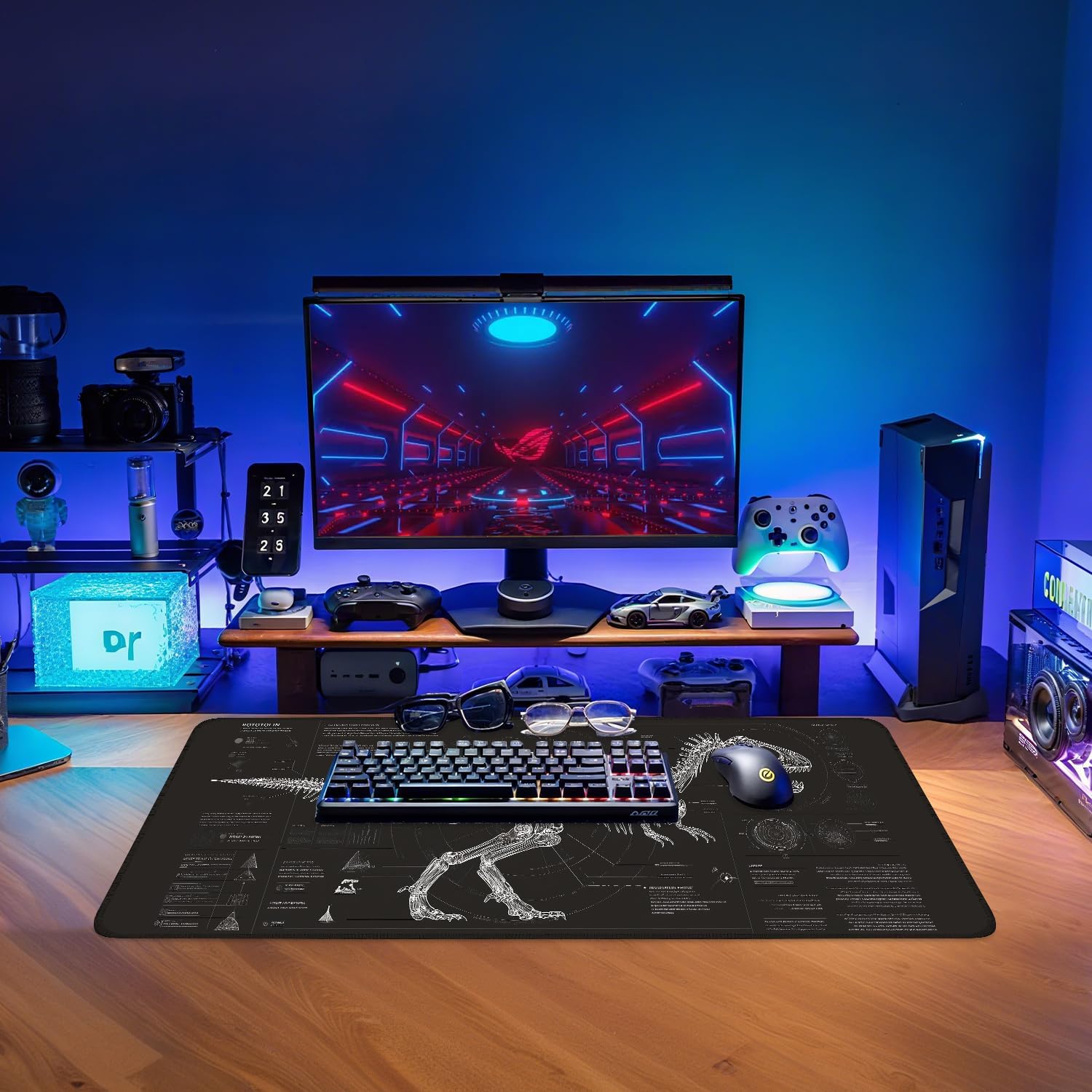 Dinosaur Skeleton Extended Gaming Mouse Pad 31.5"x11.8" Mousepad, Large Desk Pad Desk Mat for Gaming & Office, Non-Slip Rubber Base