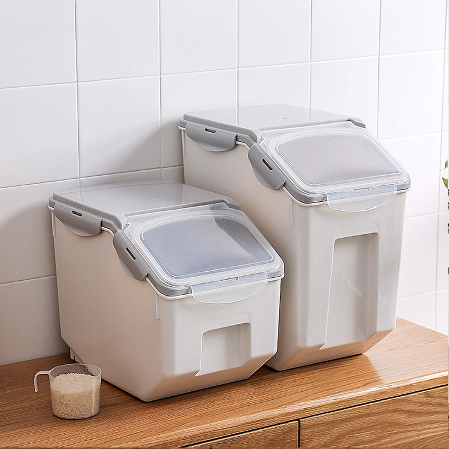 Lot De 3 Boîtes Saupoudreuses En Plastique Vintage – Années 70 – Pour Sucre, Sel, Farine