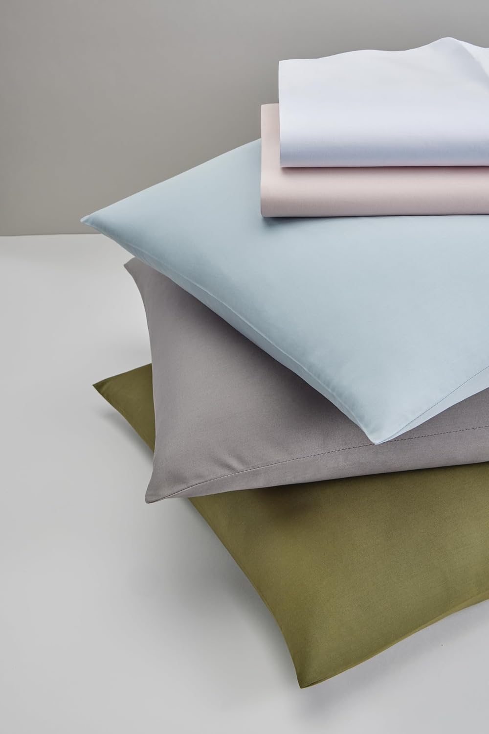 CANNON Solid Percale 200 Thread Count Sheet Sets White 100% Cotton 4-Piece Queen Sheet Set, Solid Color Themed, Adult Bedding, Oeko-TEX Certified