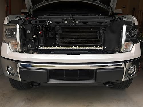 Miniatura 3 de iJDMTOY Sistema de barra completa con LED de alta potencia 150W, montada en la parrilla central. 30 pulgadas. Con juego de cables para Ford