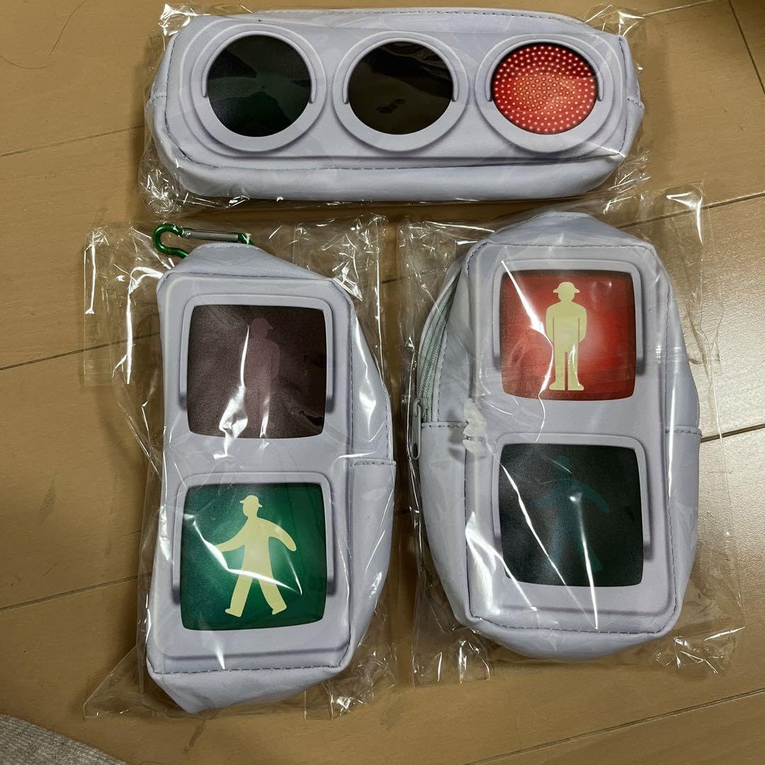 Amazon.co.jp: ミニチュア雑貨信号機 ポーチ 3個セット 歩行者用信号機