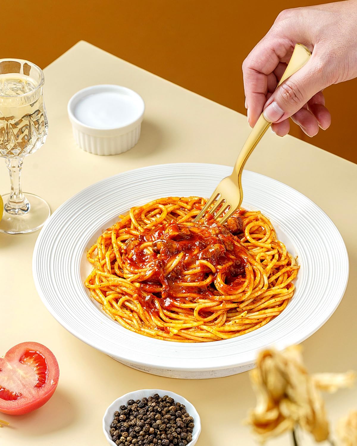 Gold Plastic Spoons - Heavy Duty Plastic Spoons - Heavyweight Gold