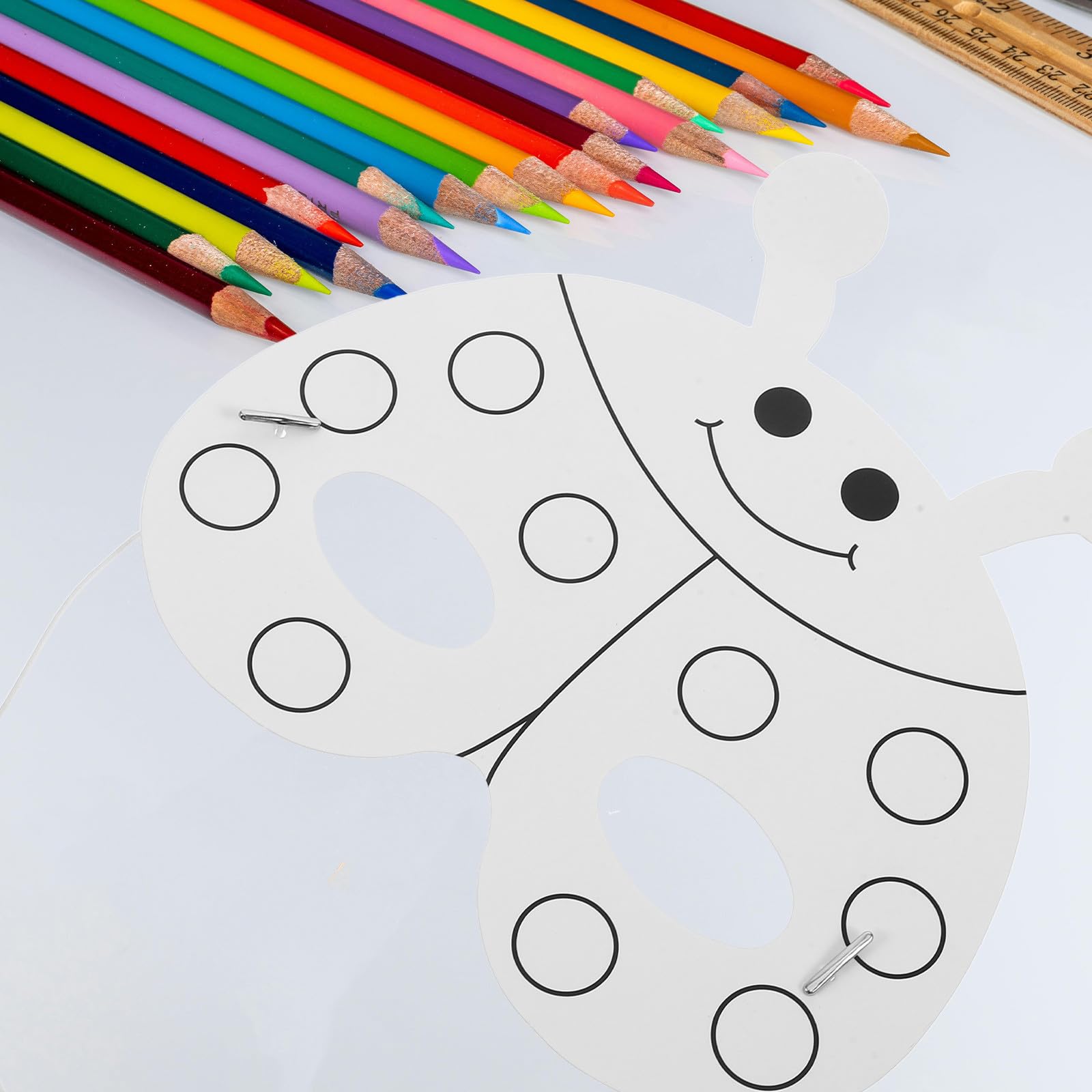 VICASKY Maschera di Maiale Bianca per Bambini Set Fai da Te con Carta e Plastico, Maschere Animali per Ragazzi per Attività Creative e Spettacoli Teatrali Stile Casuale