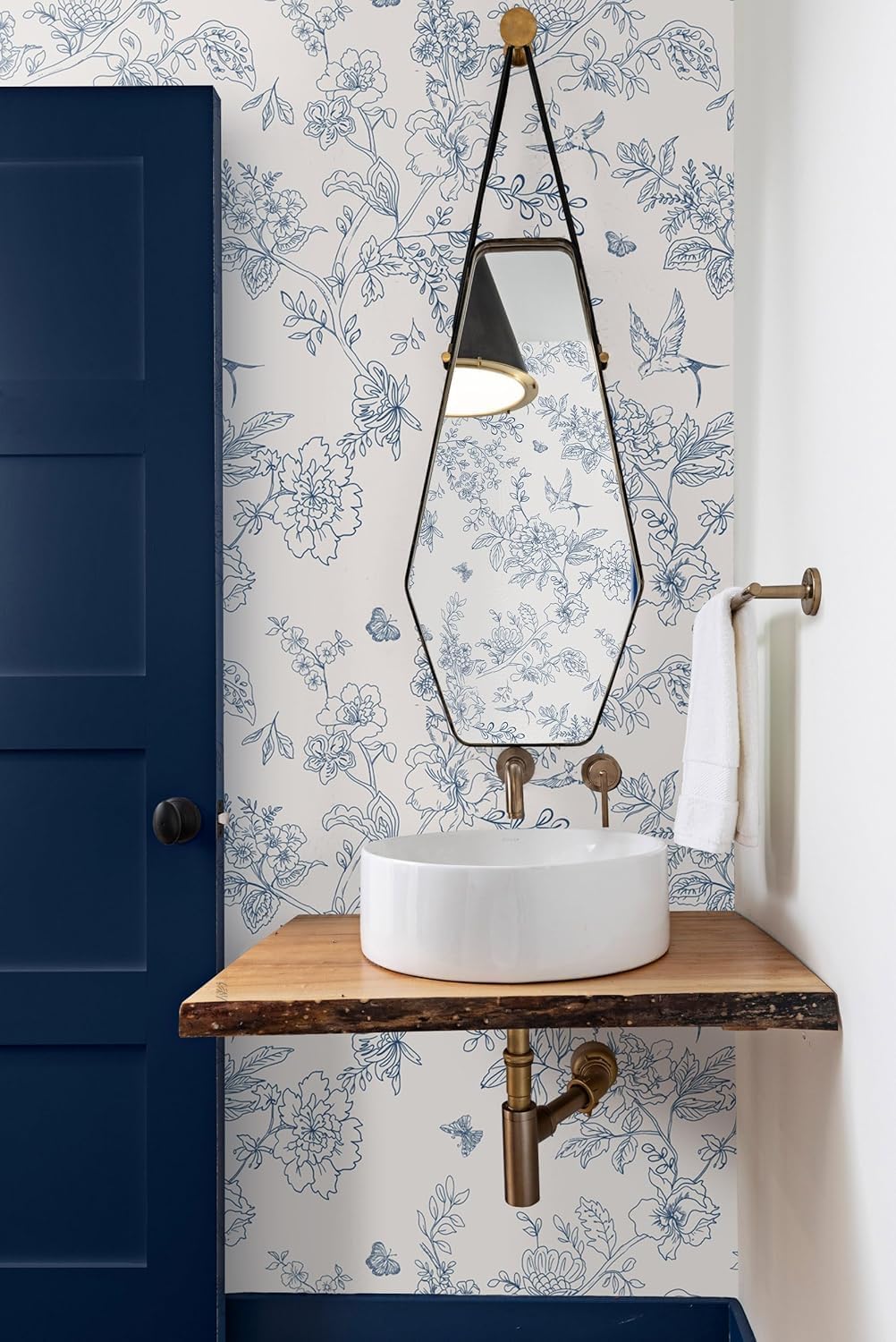 Froluya Cream White and Blue Floral Wallpaper Peel and Stick Wallpaper 17.7"x590.5" Vintage Floral Peel and Stick Wall Paper Removable Boho Self Adhesive Contact Paper for Bedroom Bathroom Vinyl