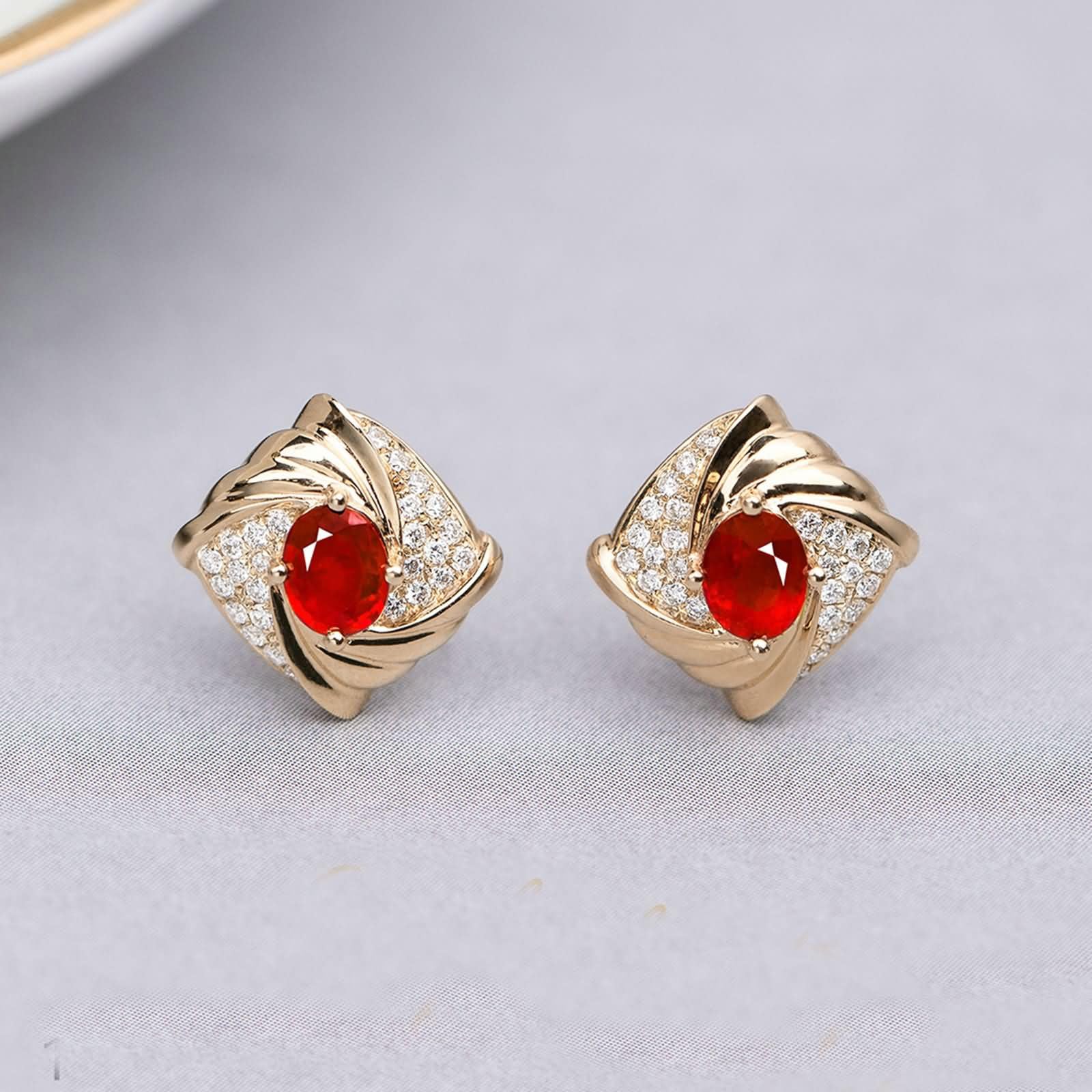 9K/14K/18K żółte złoto ślubne kolczyki sztyfty dla kobiet, romb i owalne z rubinem i moissanitem 0,64 ct stworzonym laboratoryjnie, złote, czerwone kolczyki dla kobiet