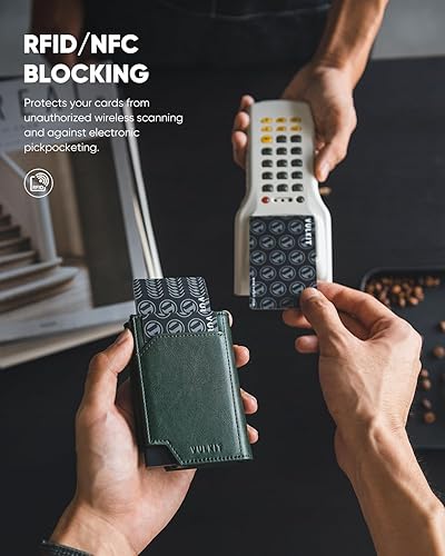 Vista 4 de VULKIT Billetera desplegable de metal para hombre, bloqueo RFID inteligente, tarjetero de crédito, cierre magnético, billetera triple de cuero