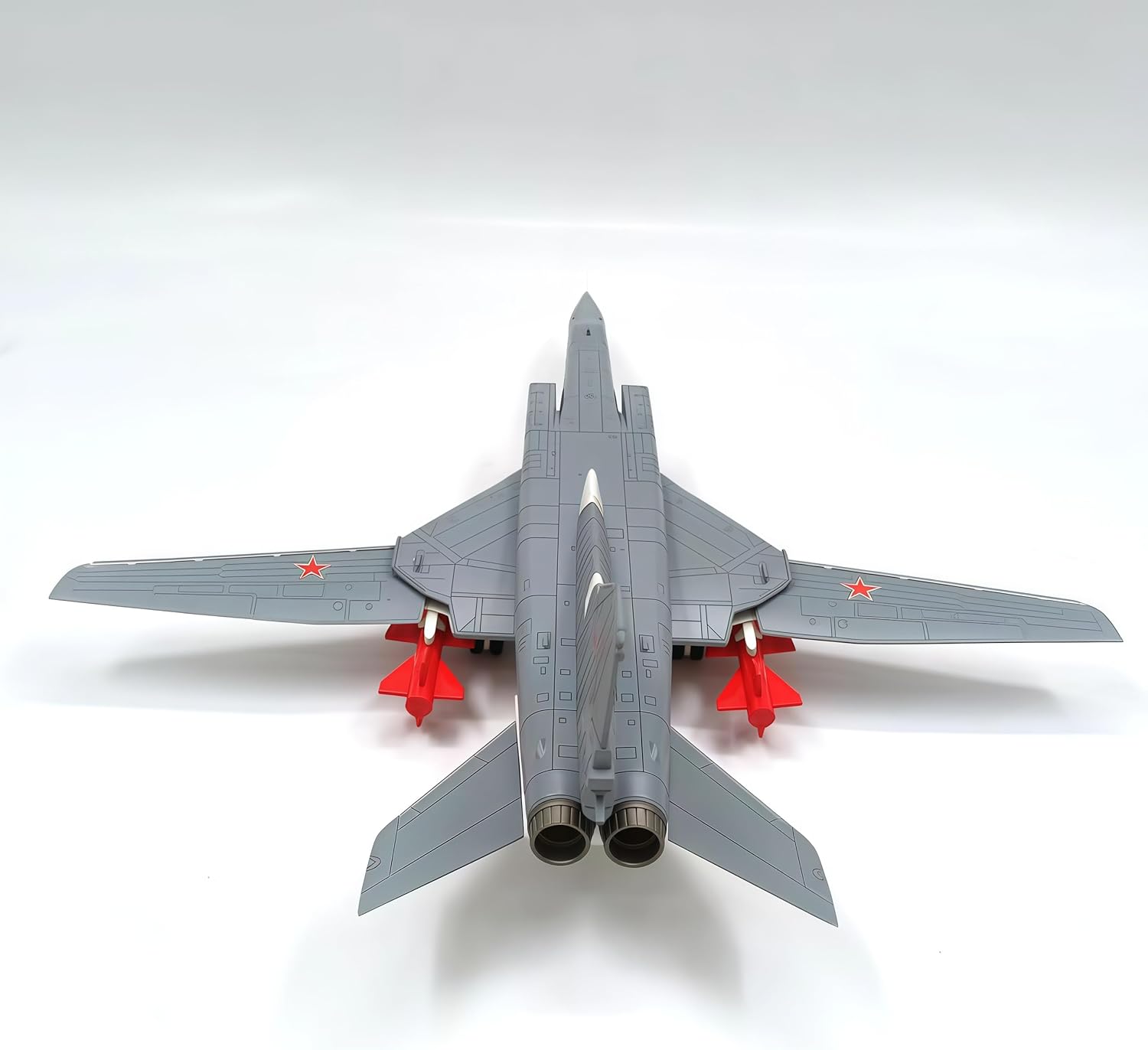 TU22 Bomber Aircraft Alloy Airplane Model 1:144 Scale Bomber Attack Plane Military Model Plane for Collection Gifts