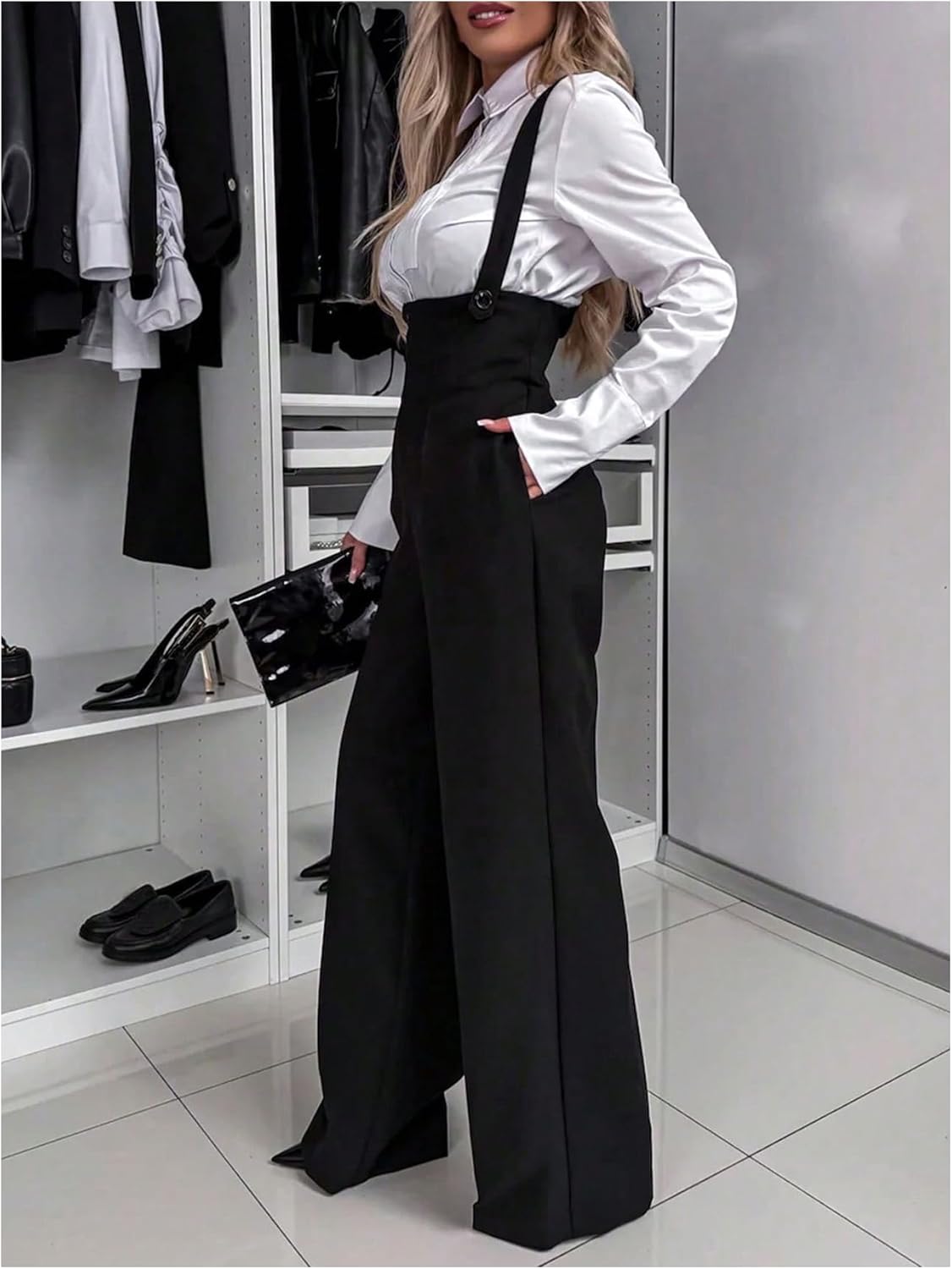 Floerns Women's Sleeveless Jumpsuit Wide Leg Suspender Pants Overalls with Pockets - Image 2