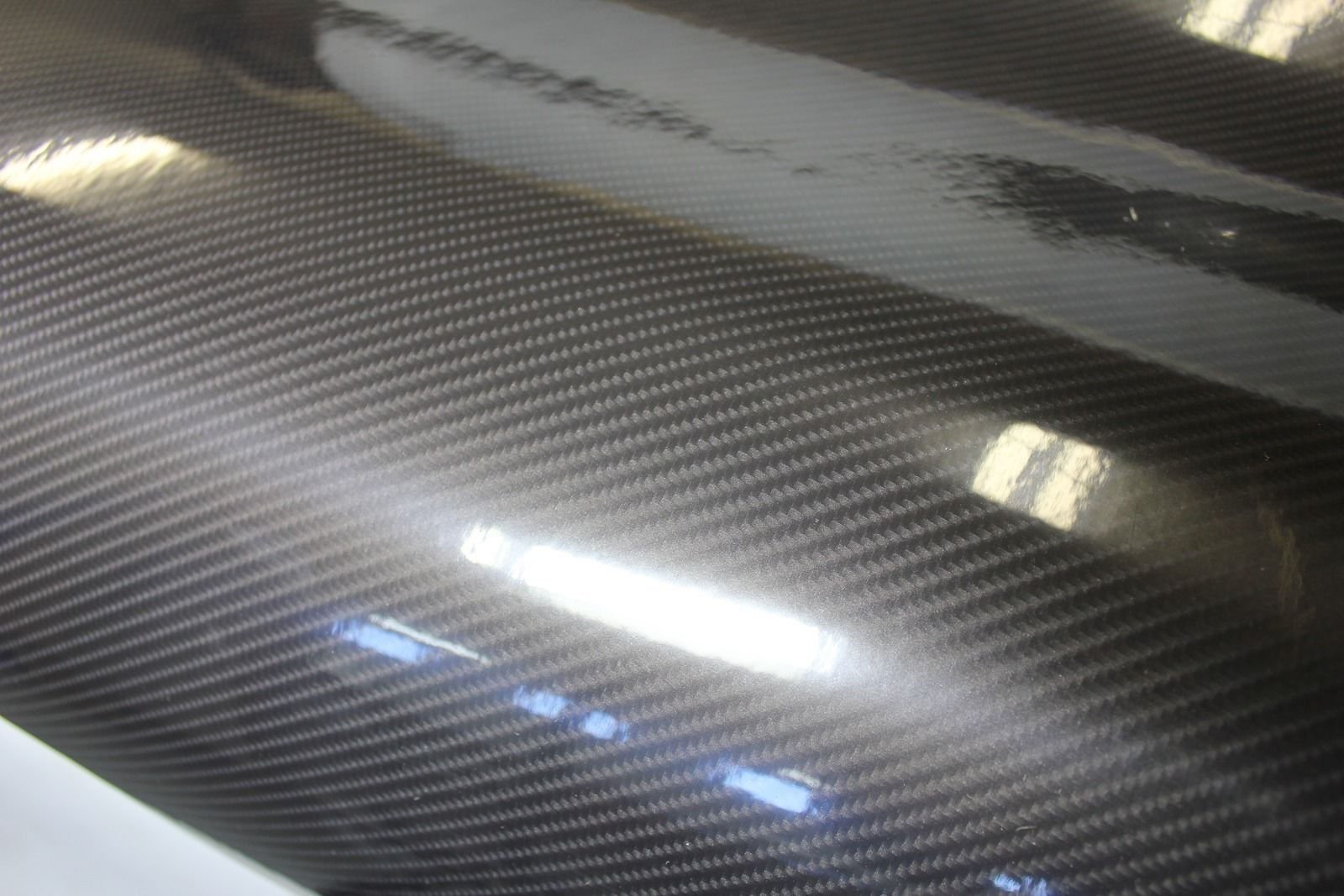 VViViD XPO Black Carbon Gloss Tek R 3 Layer 3D Realistic True Carbon