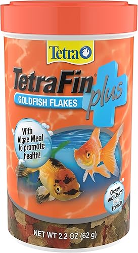 Tetra TetraFin Plus Goldfish Flakes with Algae Cleaner Water Formula