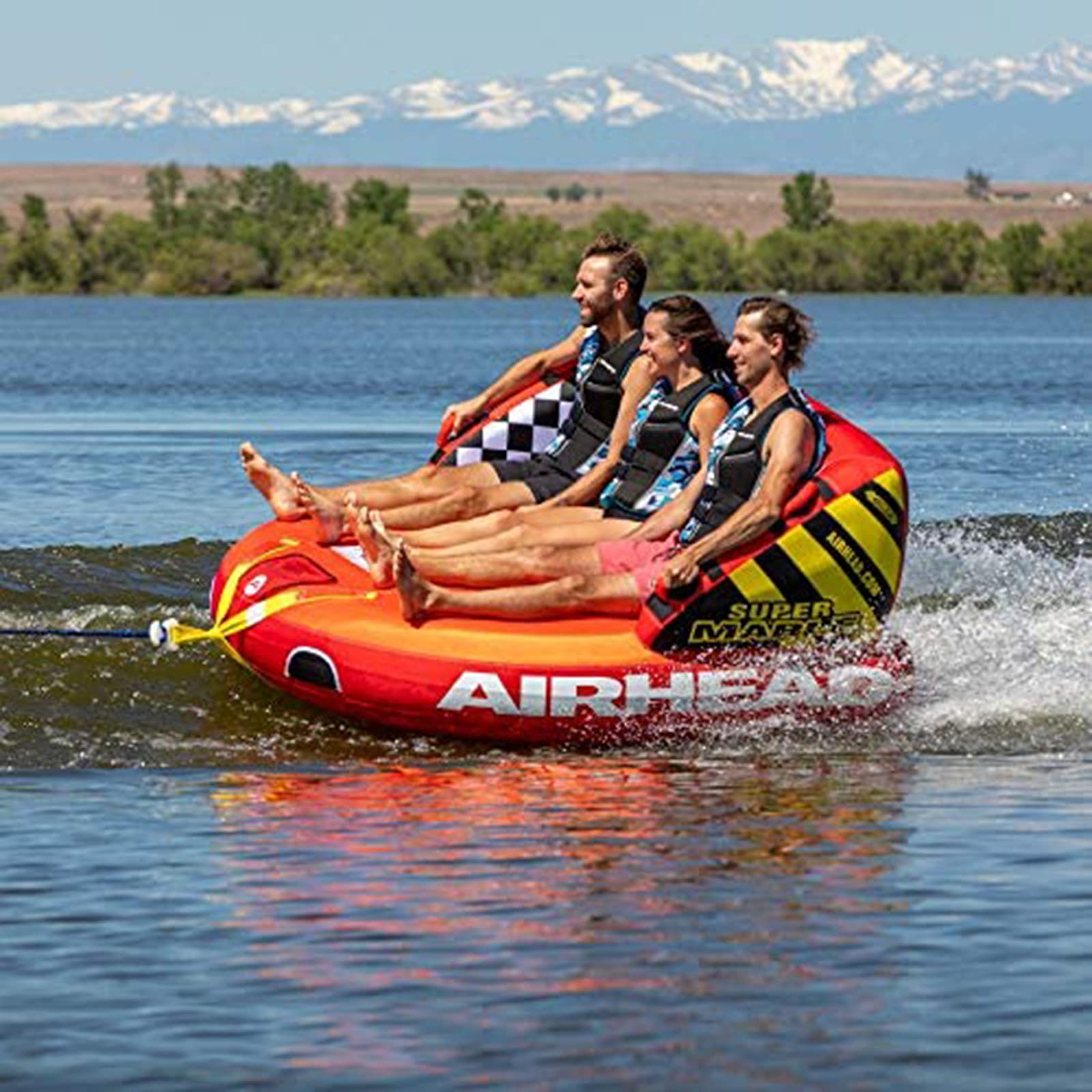 towable inflatable ring