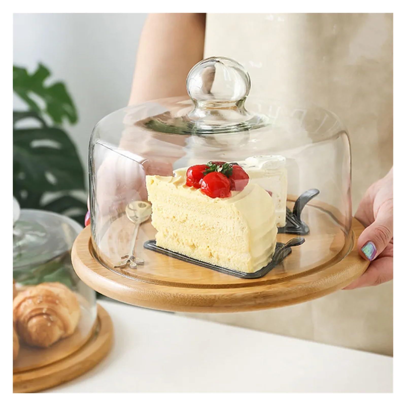 Générique Dôme et assiette à gâteau rond en verre de 21 cm