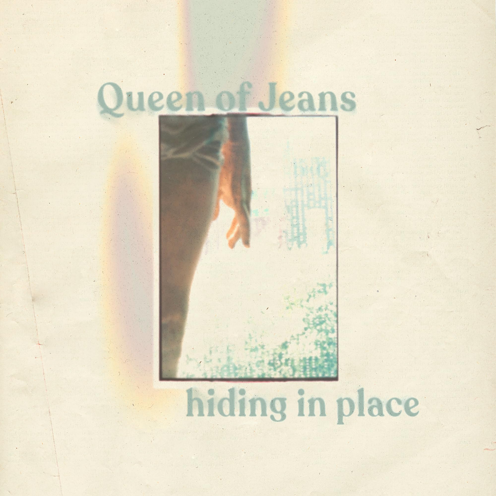 HIDING IN PLACE [VINYL]