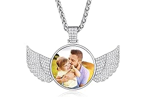 Personalized Picture Necklace: Cherished Memories Close to Heart