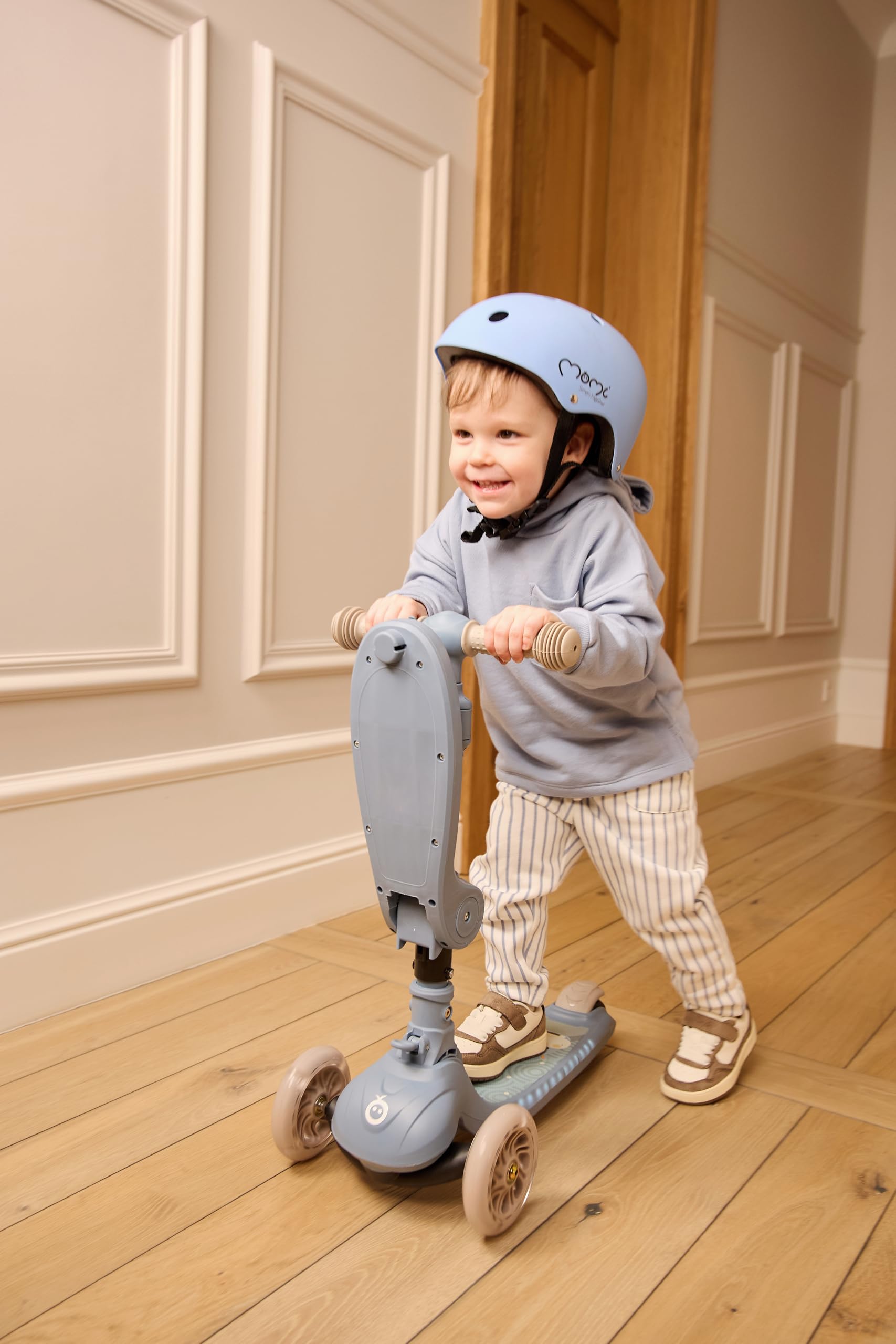 MoMi Debe Trottinette pour Enfants à partir de 1 an jusqu'à 50 kg - Trottinette 2 en 1 avec siège Pliable - Trottinette pour Enfant avec 2 hauteurs réglables - Trottinette Pliable pour intérieur et