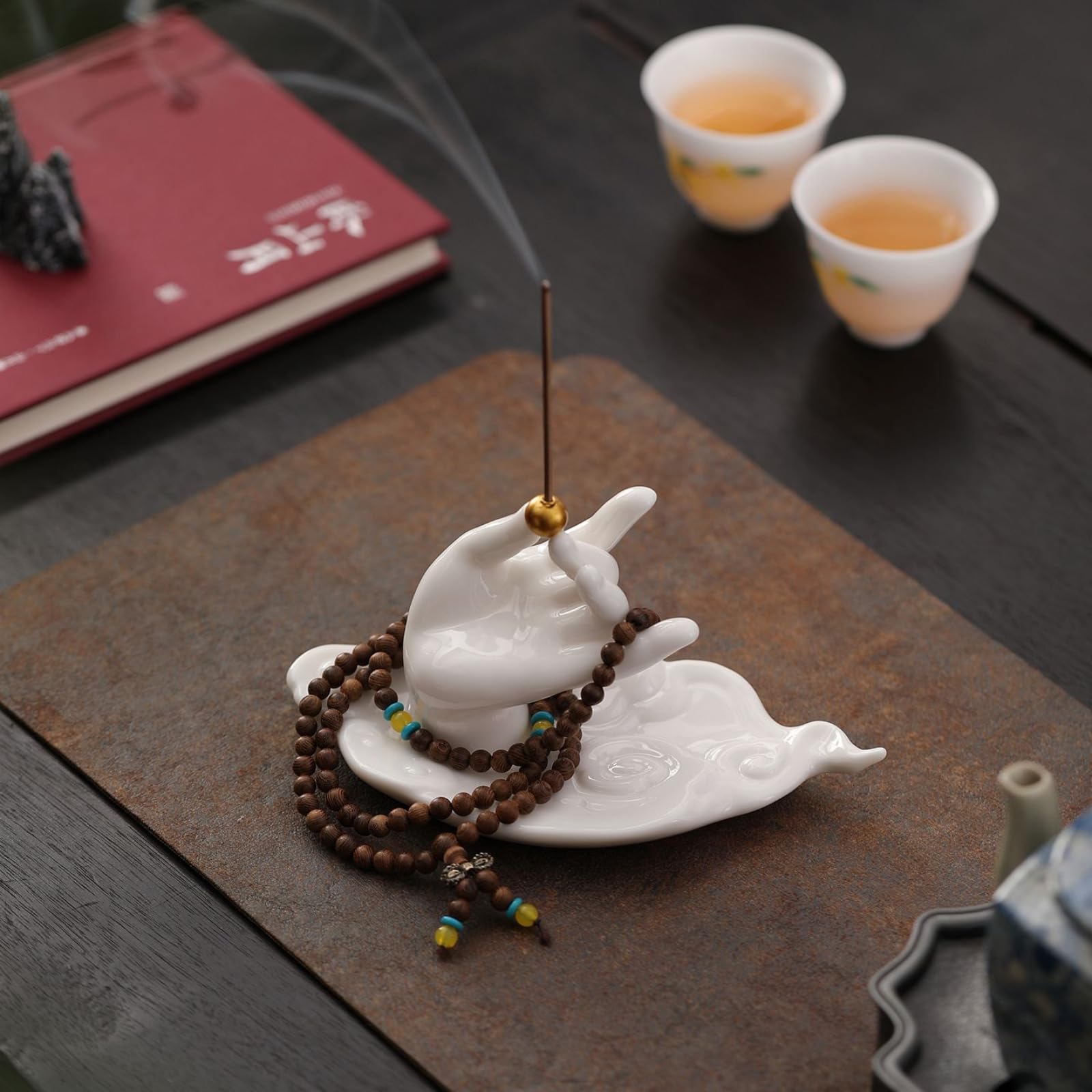 Porta incenso, 16,5 cm / 6.4in, in porcellana bianca, mano di Buddha