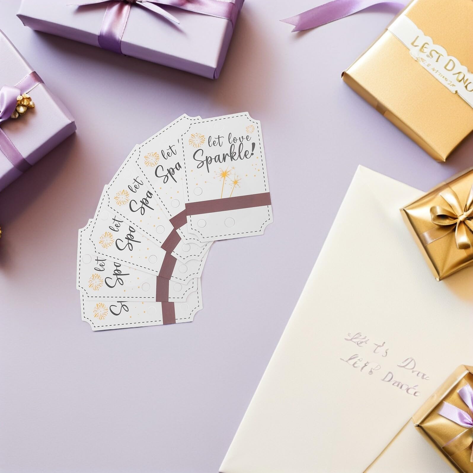 Holibanna 50 Stück Papieranhänger mit Löchern Etiketten für Hochzeitsgeschenke mit Reibefläche Vintage Design für Partygeschenke