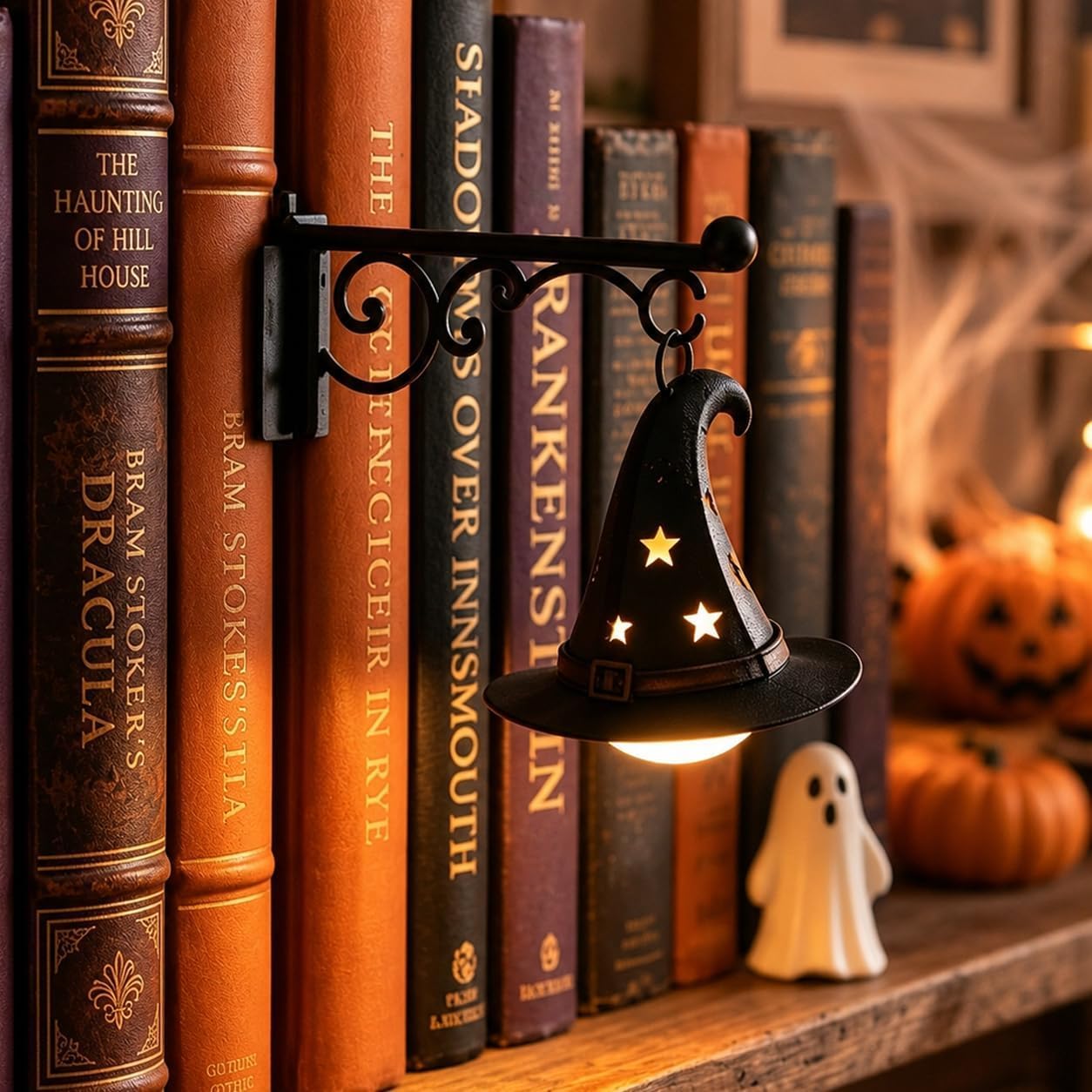 FIENZA Bookshelf Lantern Nook Ligh, Bookshelf Ghost Lantern Slides Between Books for Hidden Display Warm Decorative Bookshelf Lighting for Book Nook, Home Library, Study and Reading Corne (E, 1PCS)