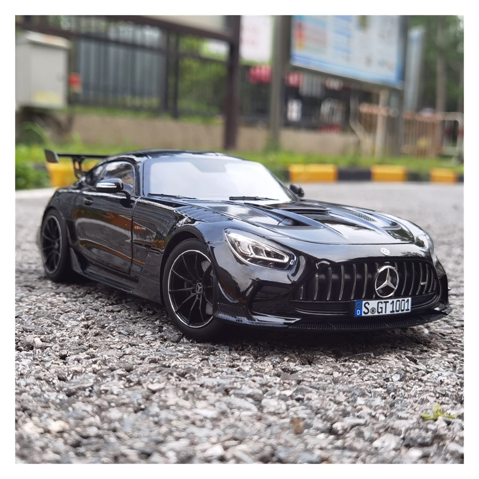 Amazon.co.jp: 1:18 メルセデス · ベンツ AMG GT 2021 合金スケール車 