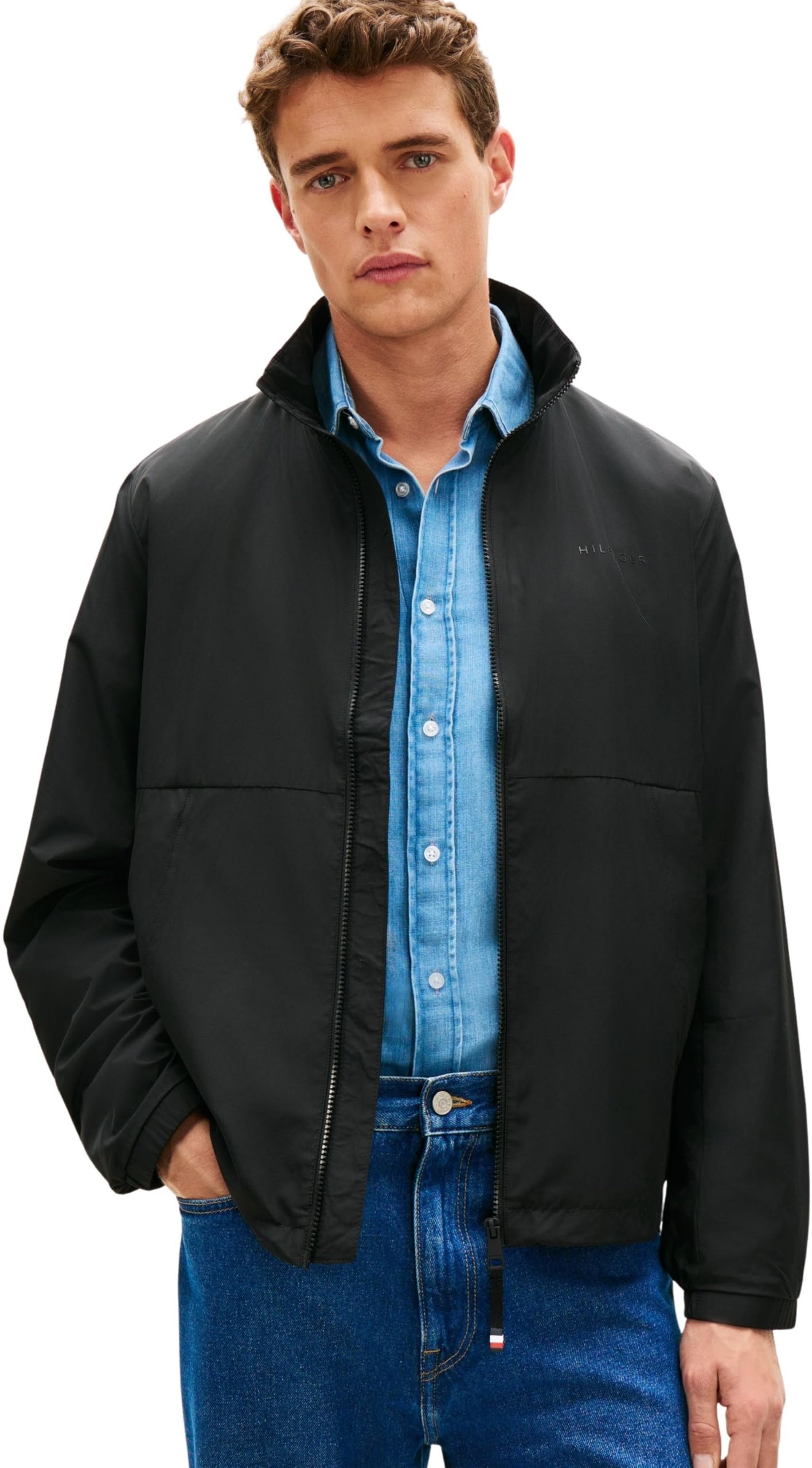 Mode von Calvin Klein & Tommy Hilfiger