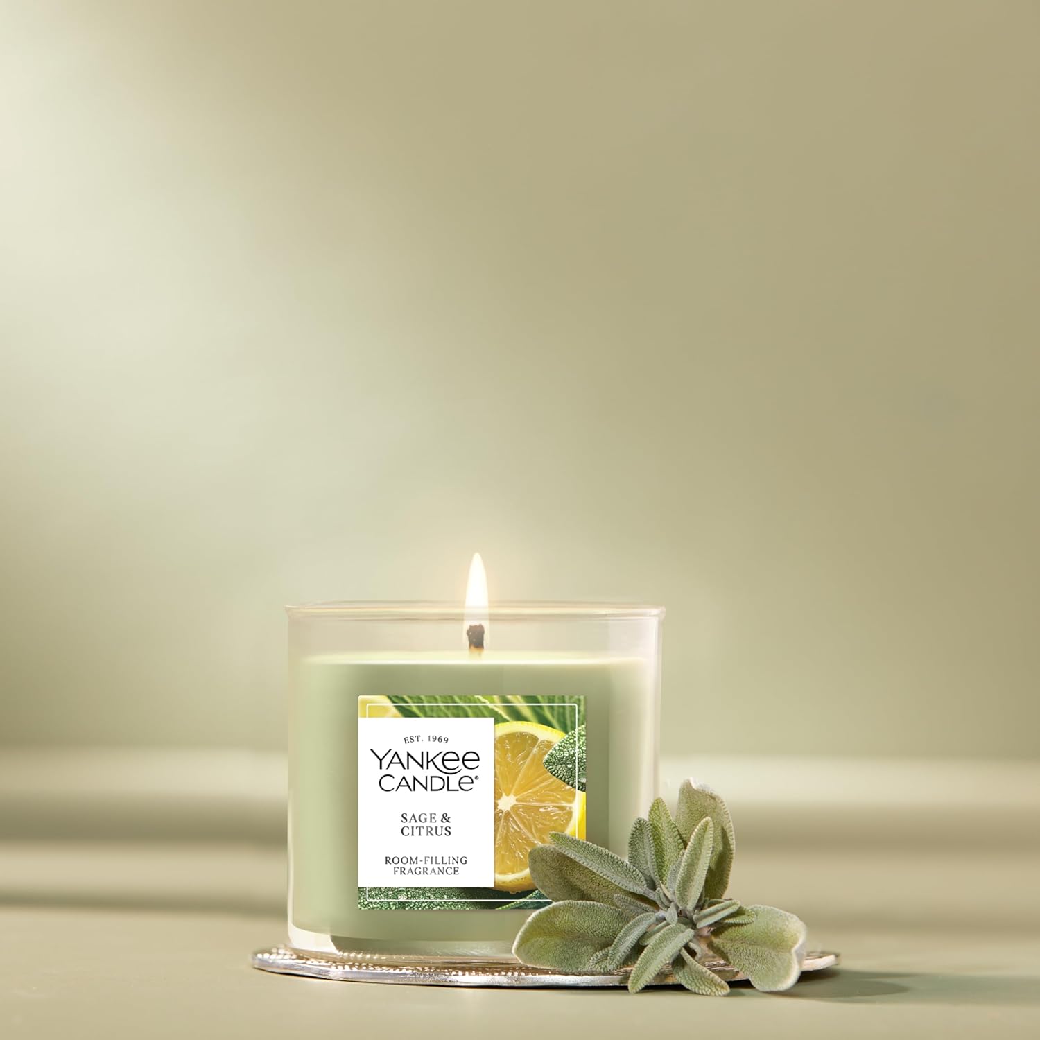 Yankee Candle Small Tumbler Scented Candle with up to 40 Hour Burn Time, Premium Plant Wax Blend for Consistent Burn, 4.3 oz Tumbler Candle with Room Filling Fragrance, Sage & Citrus