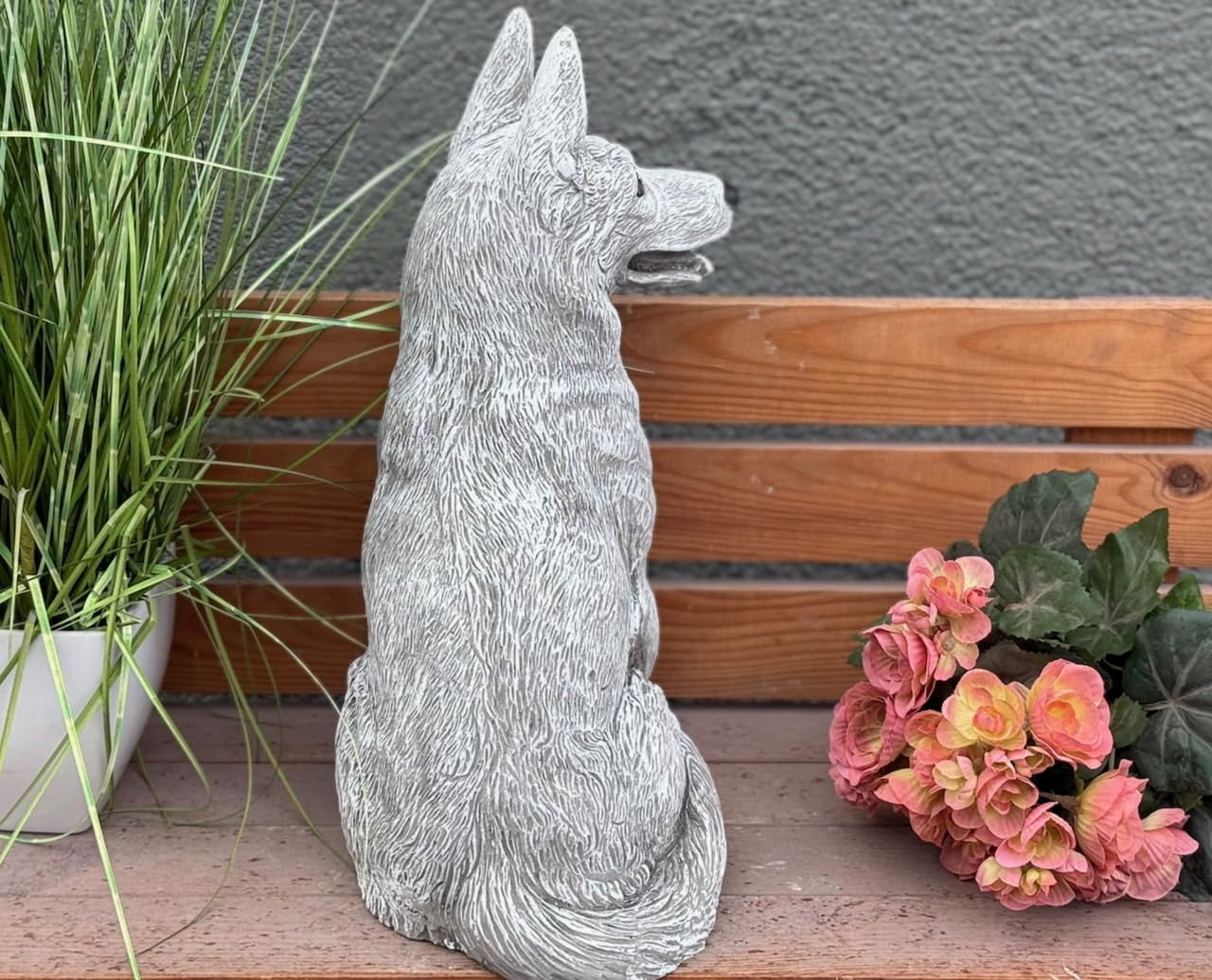 stoneandstyle Steinfigur Schäferhund Gross, frostfest, Höhe 39 cm, Gewicht 13,4 kg