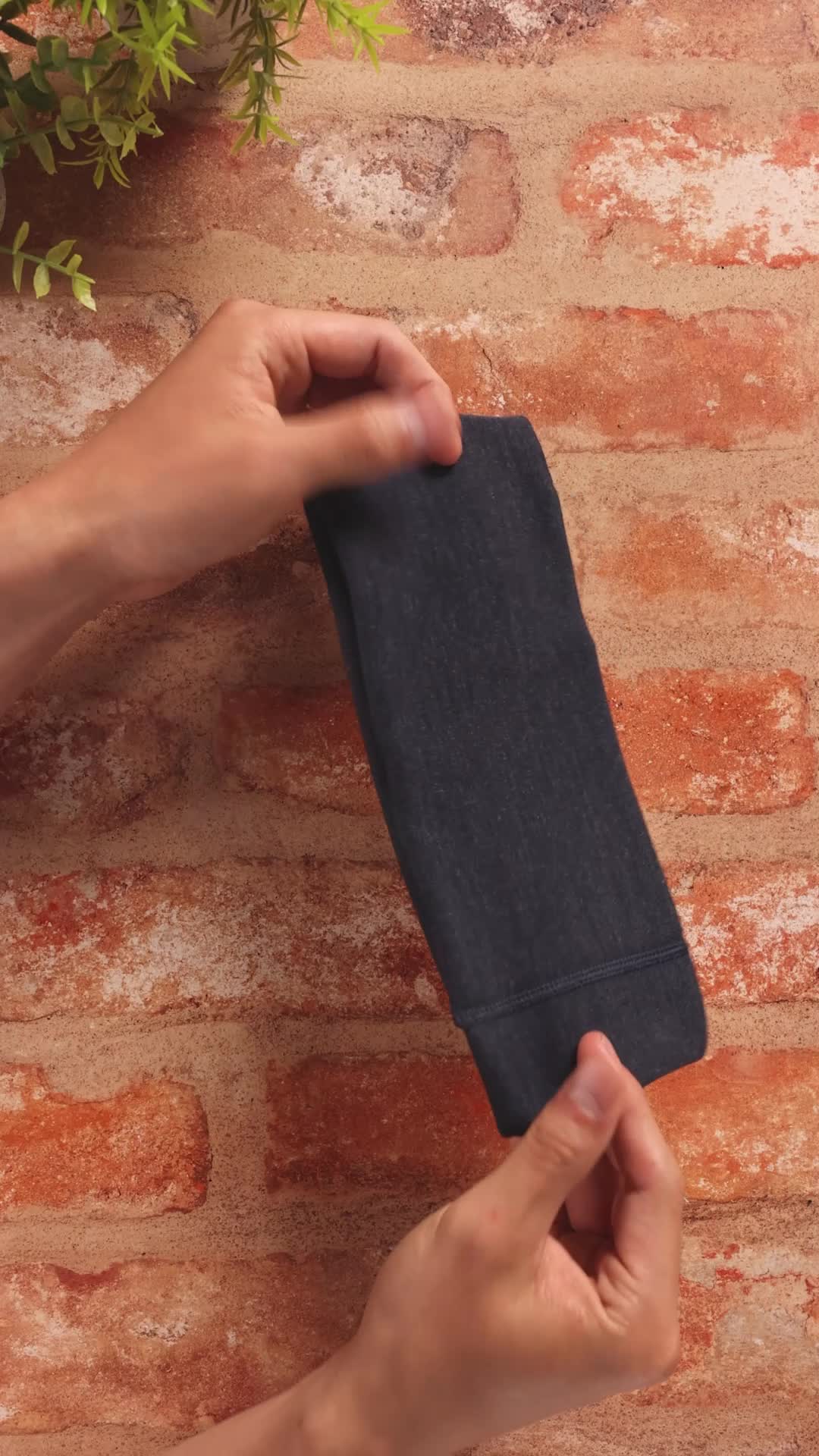 Bandeau Buff Laine Mérinos – Unisexe, Poids Lourd, Noir, Taille Unique, Neuf Avec étiquettes