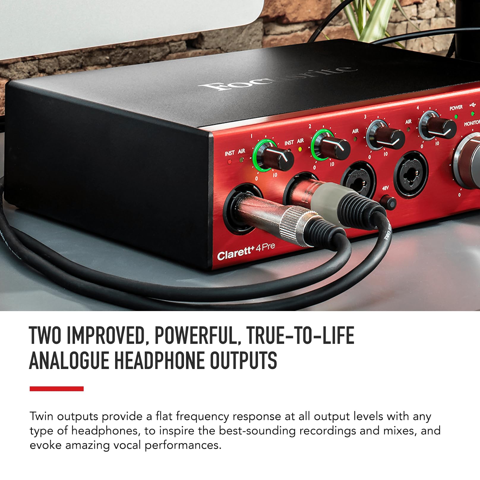 Focusrite Clarett+ 4Pre, interfaccia audio USB per musicisti, qualità studio - Registrazioni di alta qualità: quattro preamplificatori microfonici a basso rumore e distorsione, per suoni realistici