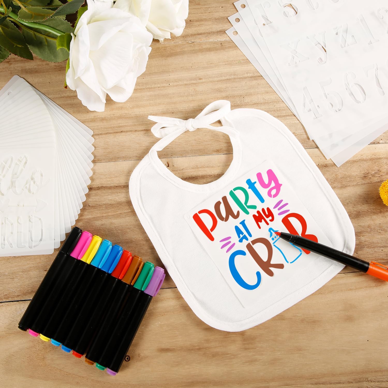 PEUTIER 47pcs DIY Baby for Bibs Decorating Kit, Including 15pcs White Baby for Bibs to Decorate, 22pcs Stencils for Painting, 10pcs Fabric Markers, Blank Design, Shower Game